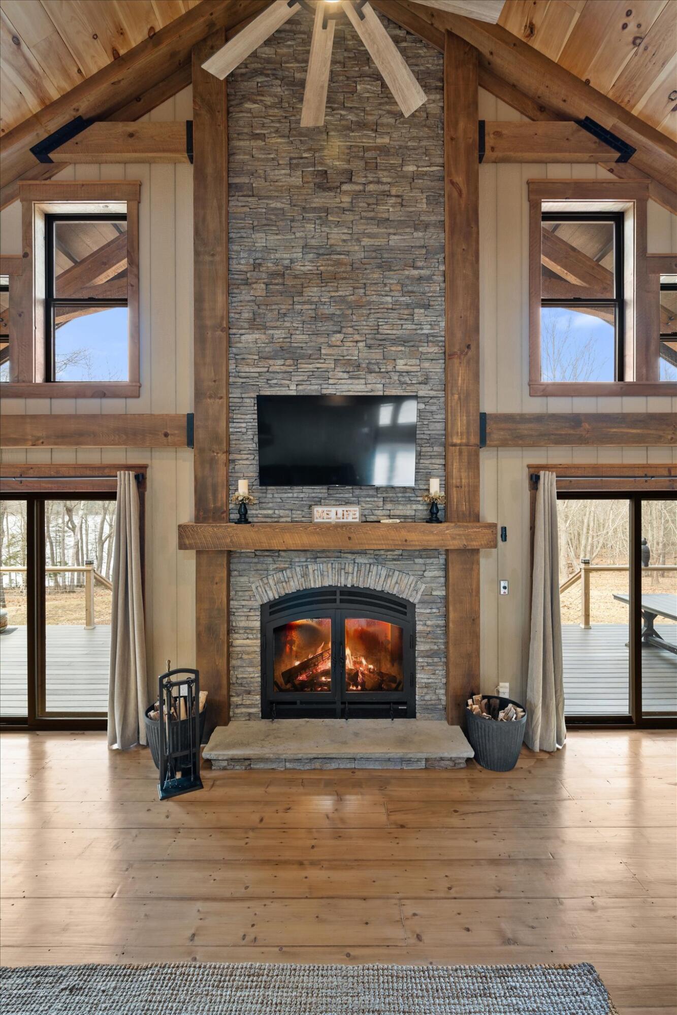 17 Hopkins Lane, Verona Island, ME, 04416