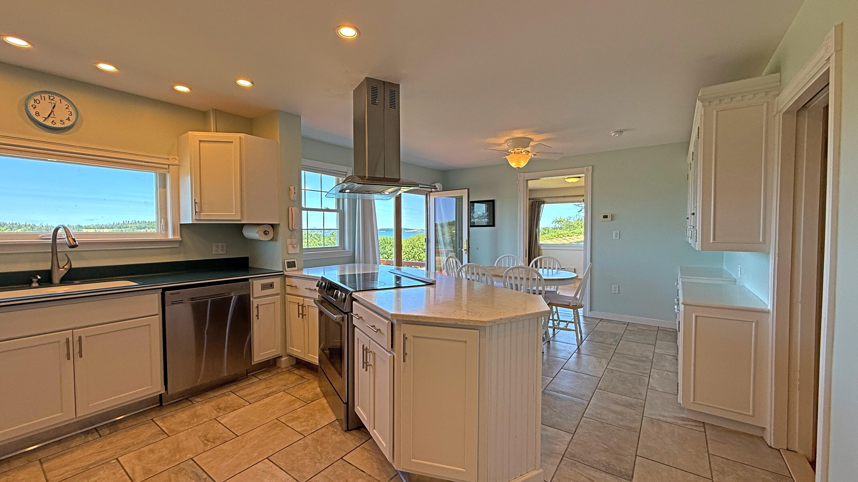 253 County Road, Lubec, ME, 04652