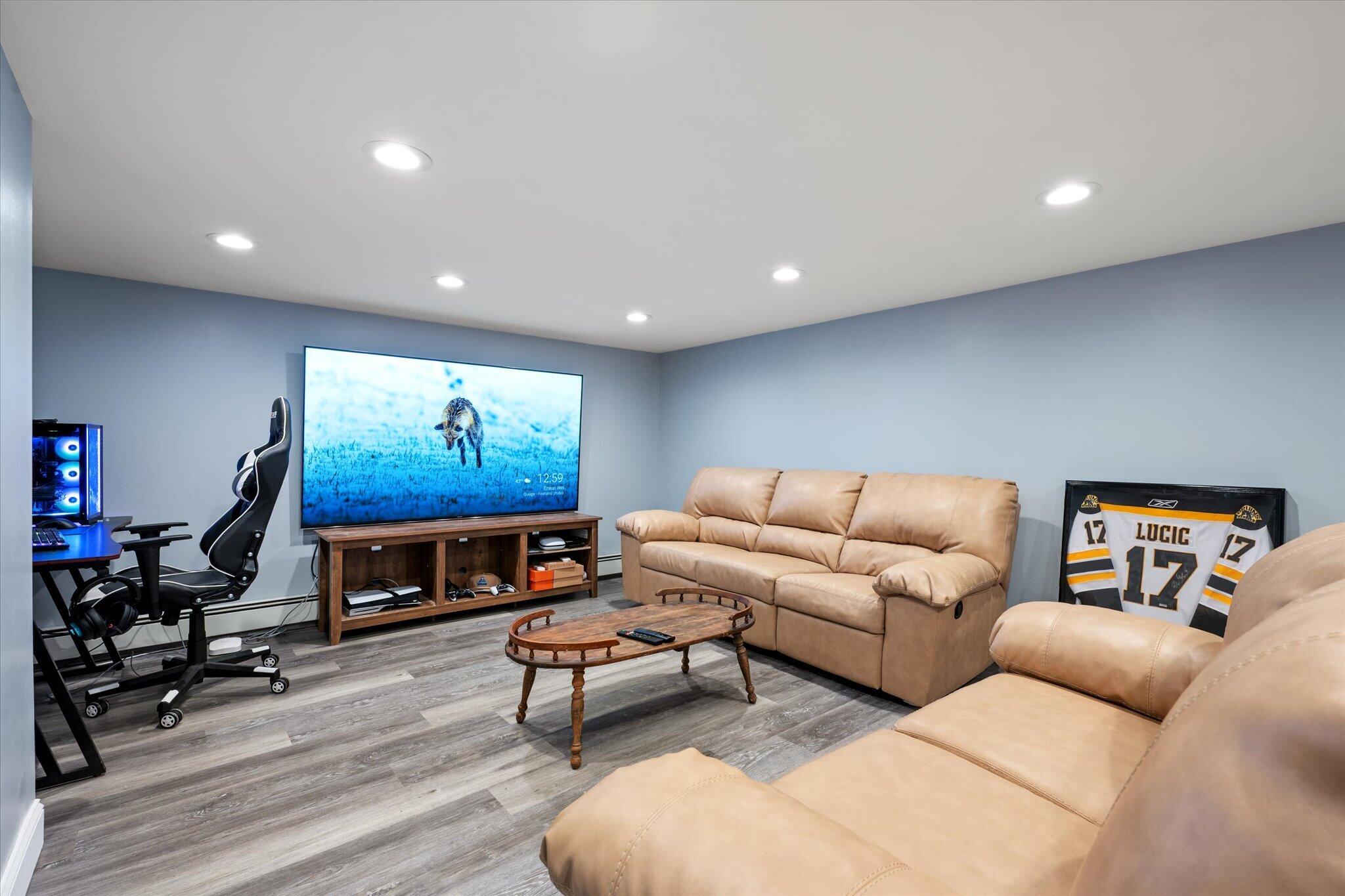 7 Williams Street, Hampden, ME, 04444