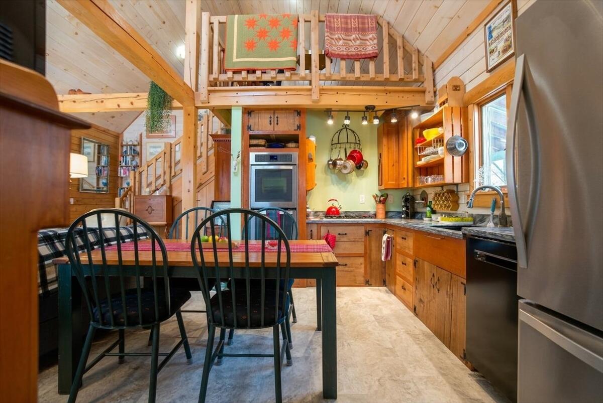 7 Abbott Hill Road, West Paris, ME, 04289