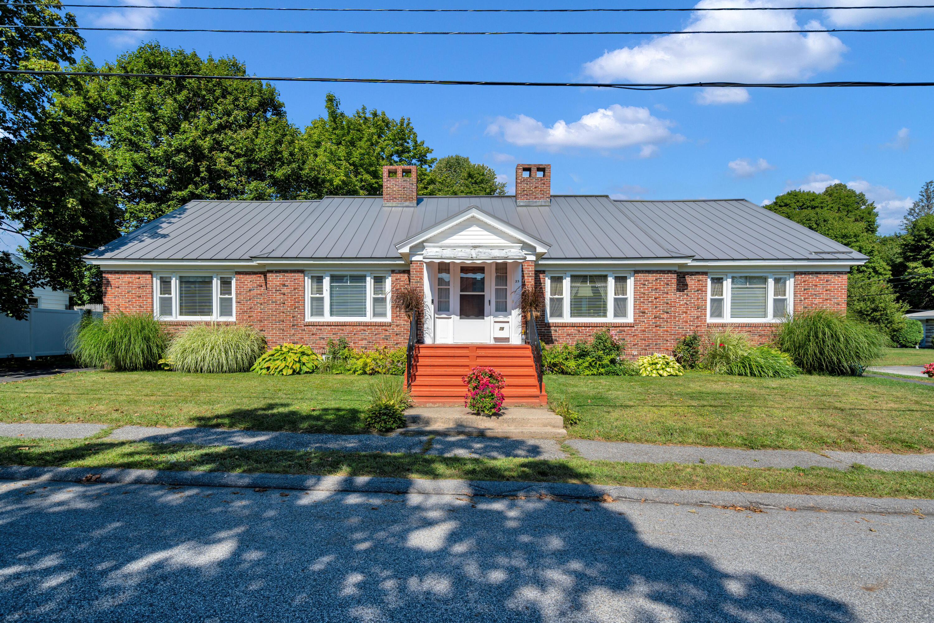 Photo of 25 Dove Lane Lewiston ME 04240