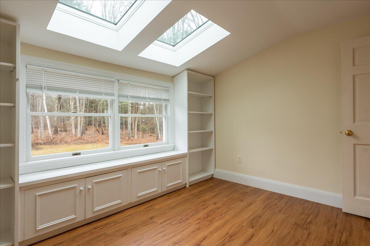 200 Mistic Avenue, Rockport, ME, 04856