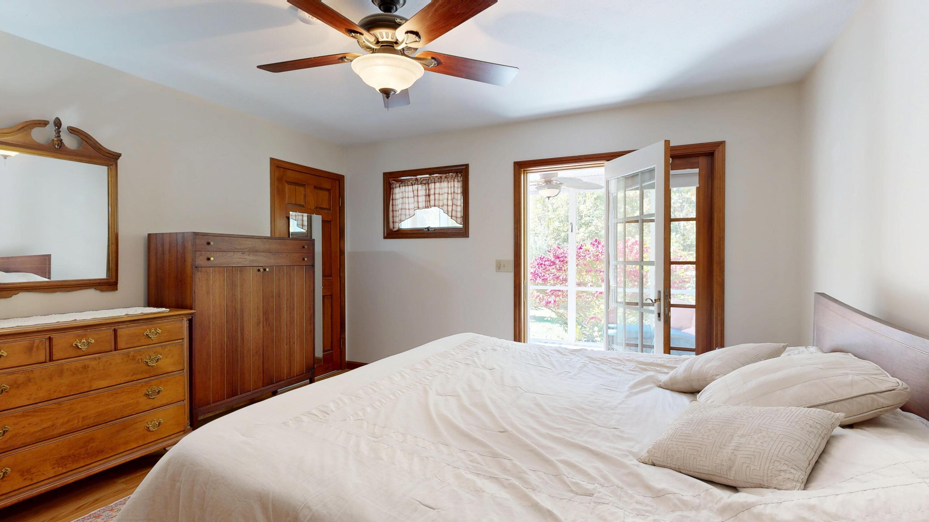 12 Hartford Street, Lewiston, ME, 04240