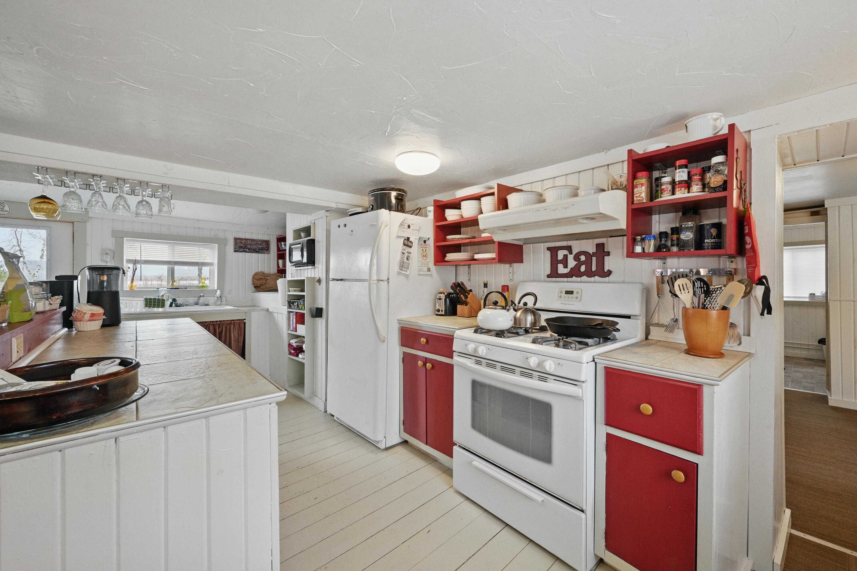 24 Dual Cove Point Road, Roxbury, ME, 04275