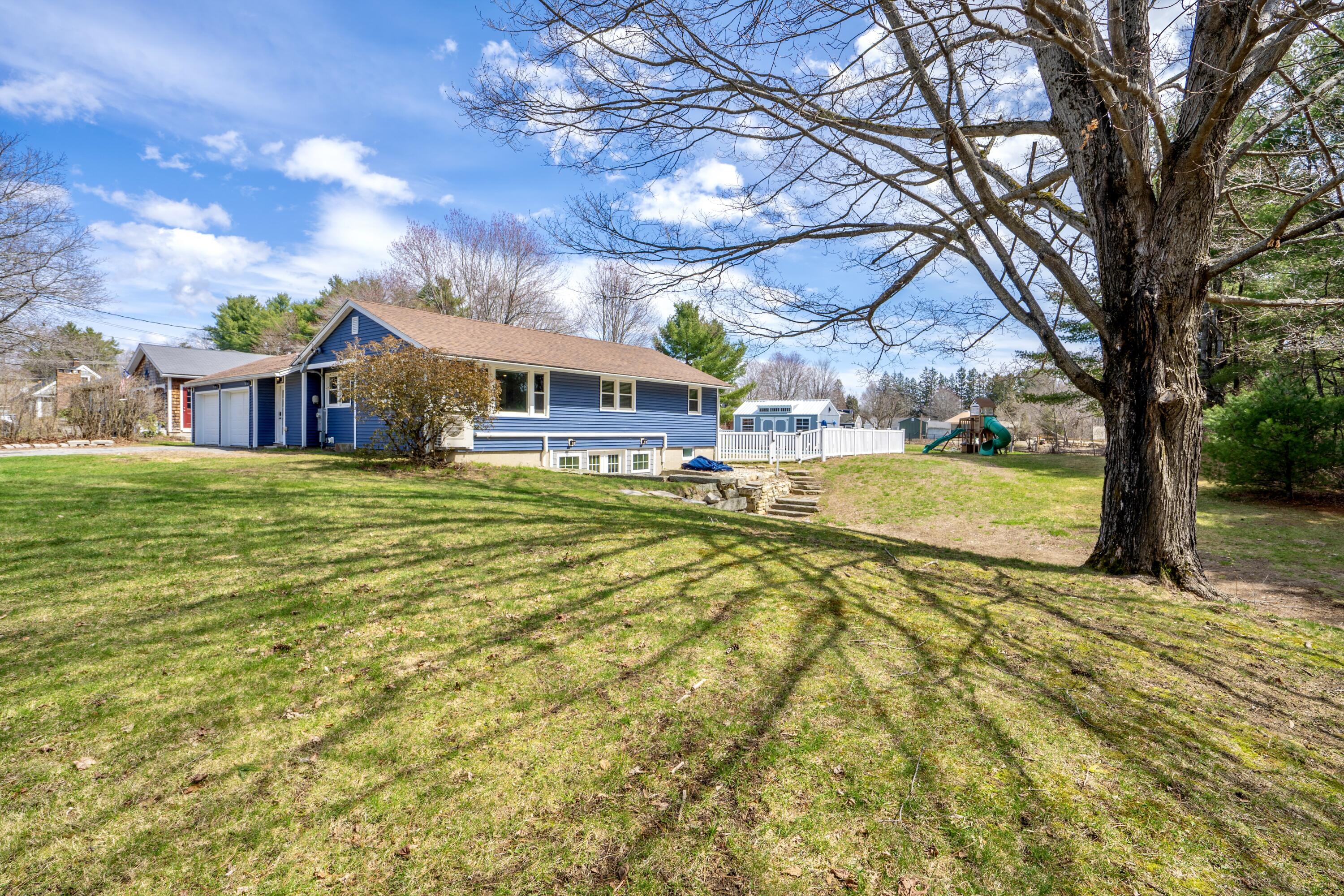 7 Sunset View Street, Gray, ME, 04039