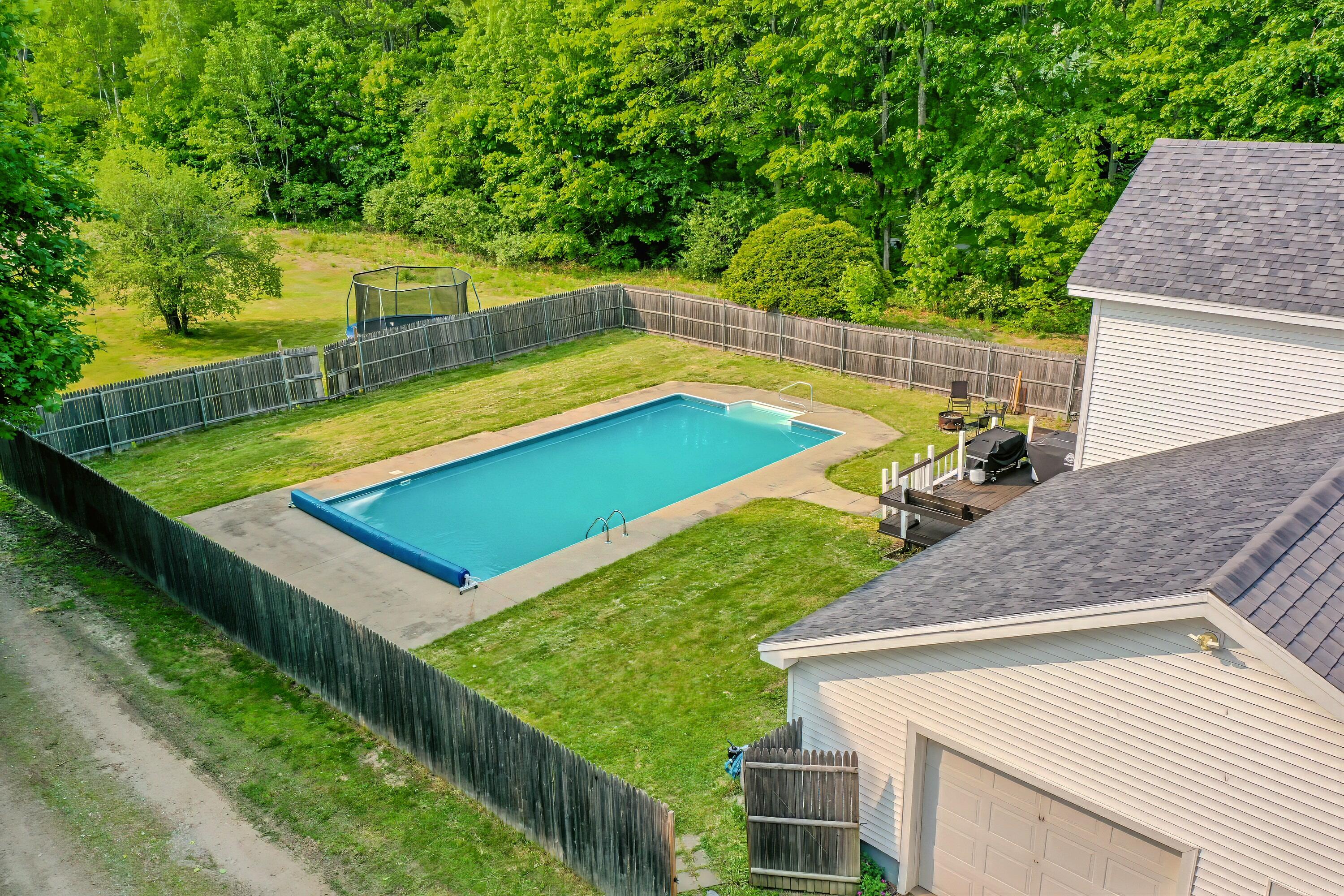 304 N Main Road N, Hampden, ME, 04444