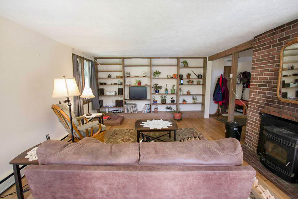 92 E Andover Road, Rumford, ME, 04276-4208