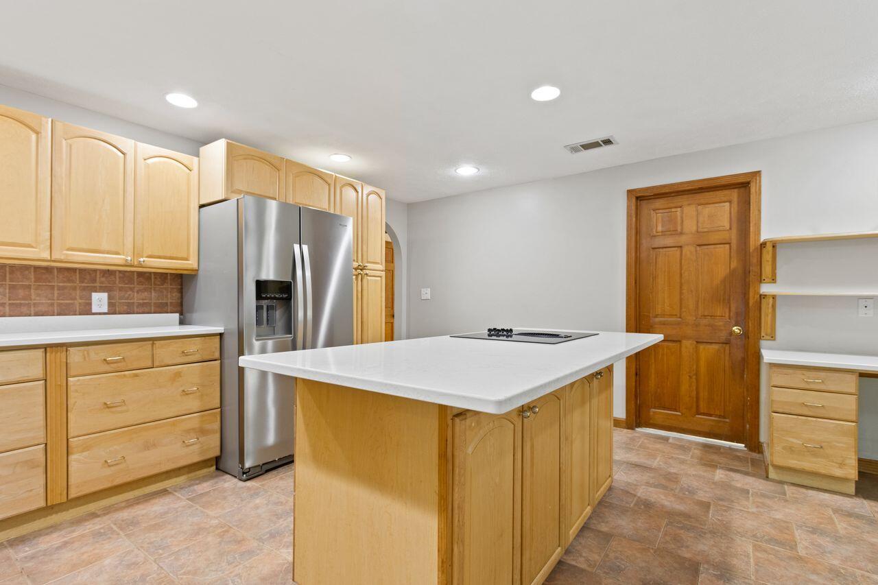 66 Old Pool Road, Biddeford, ME, 04005