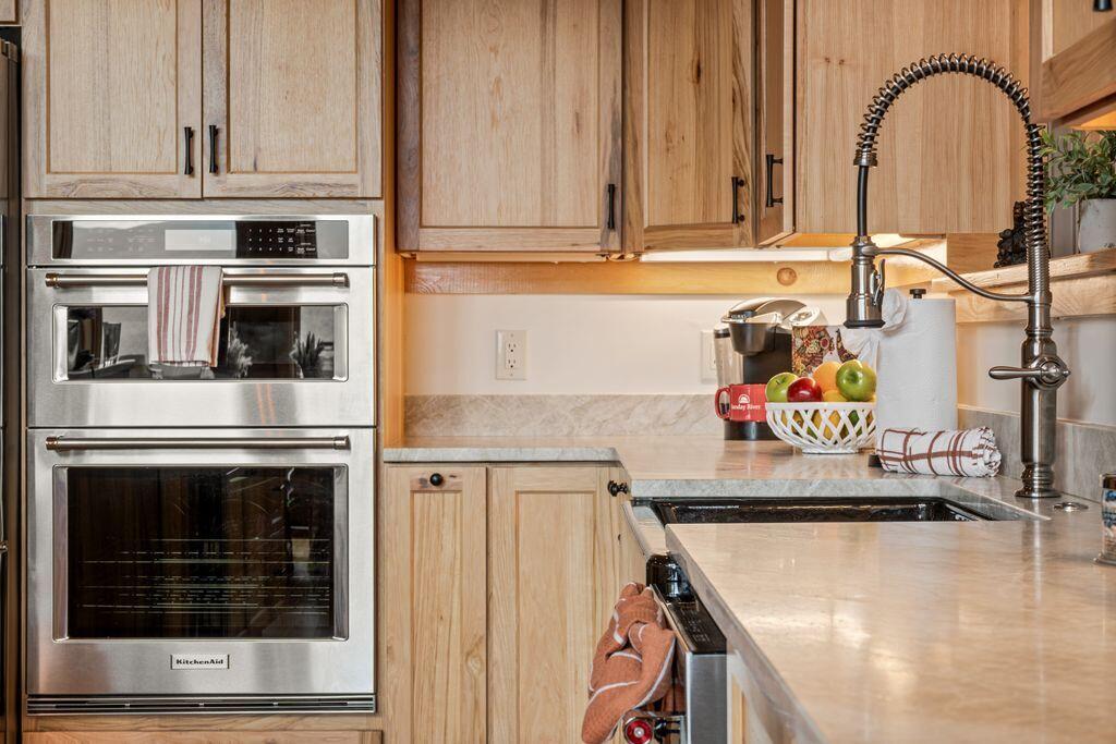 366 Glades View Avenue, Newry, ME, 04261