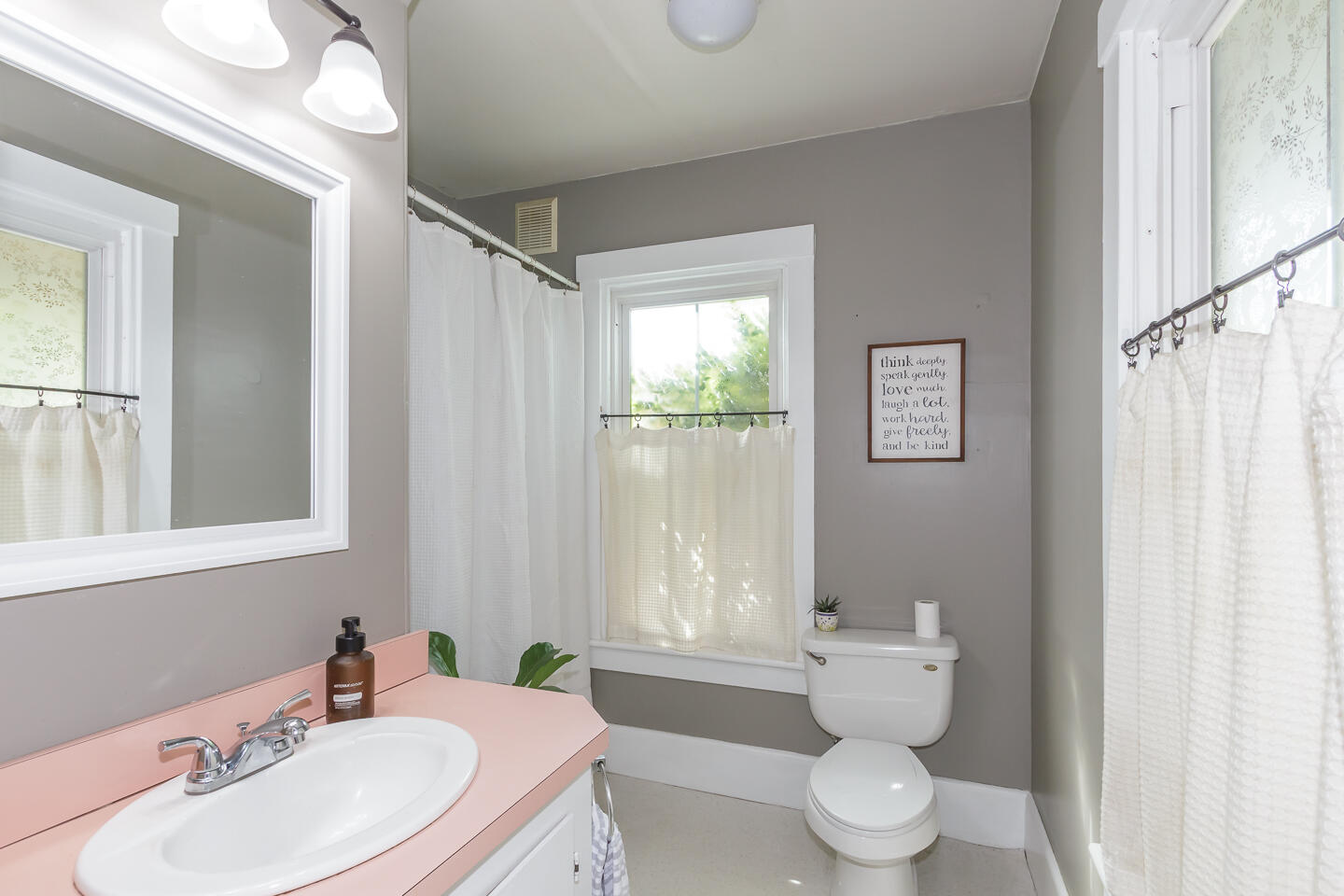 894 Main Street, Waterboro, ME, 04087