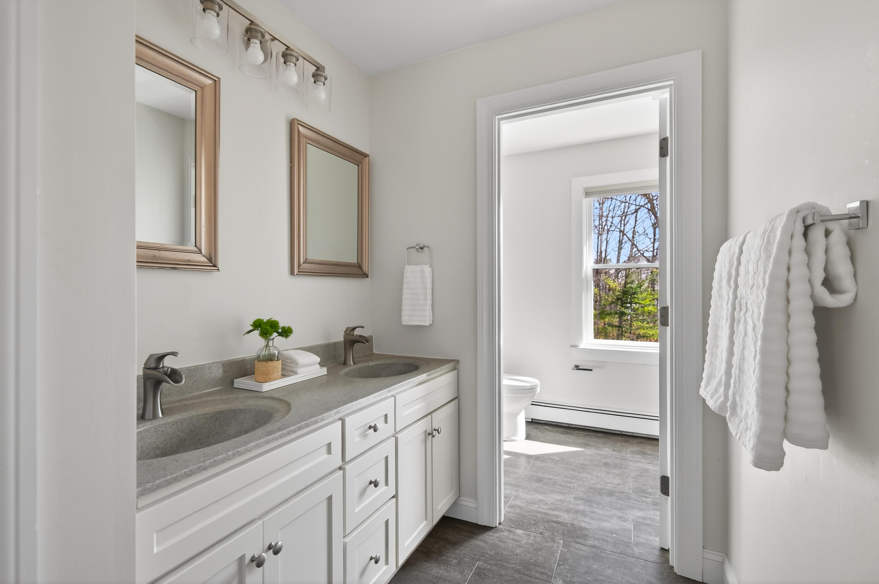 20 Island Park, Yarmouth, ME, 04096