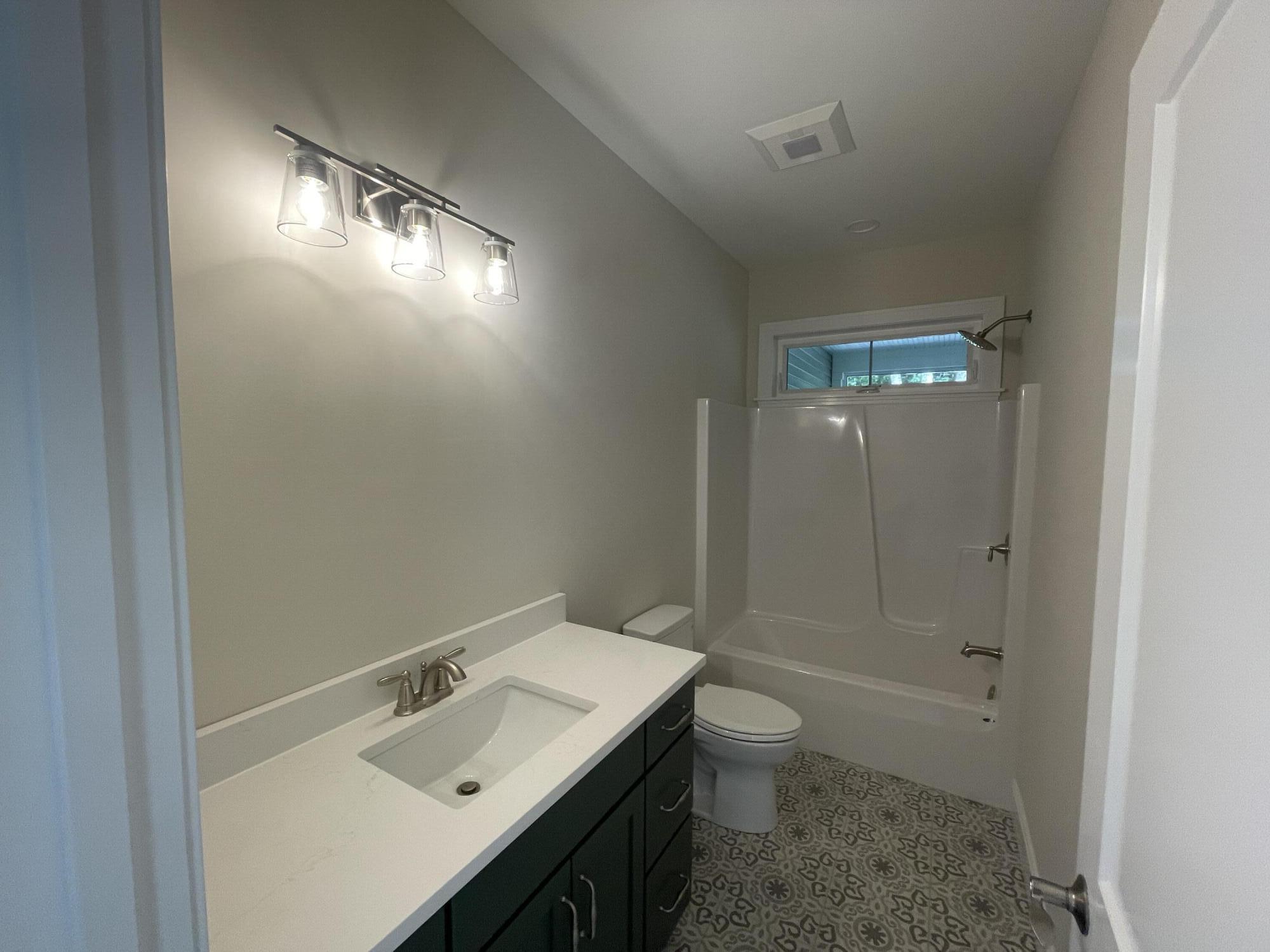 7 Meander Lane, #3, Kennebunk, ME 04043 Bathroom