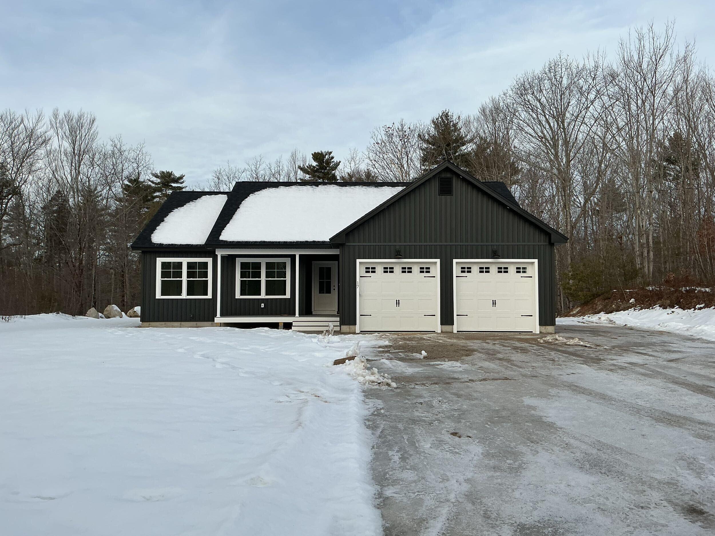 17 Murray Drive, Raymond, ME, 04071