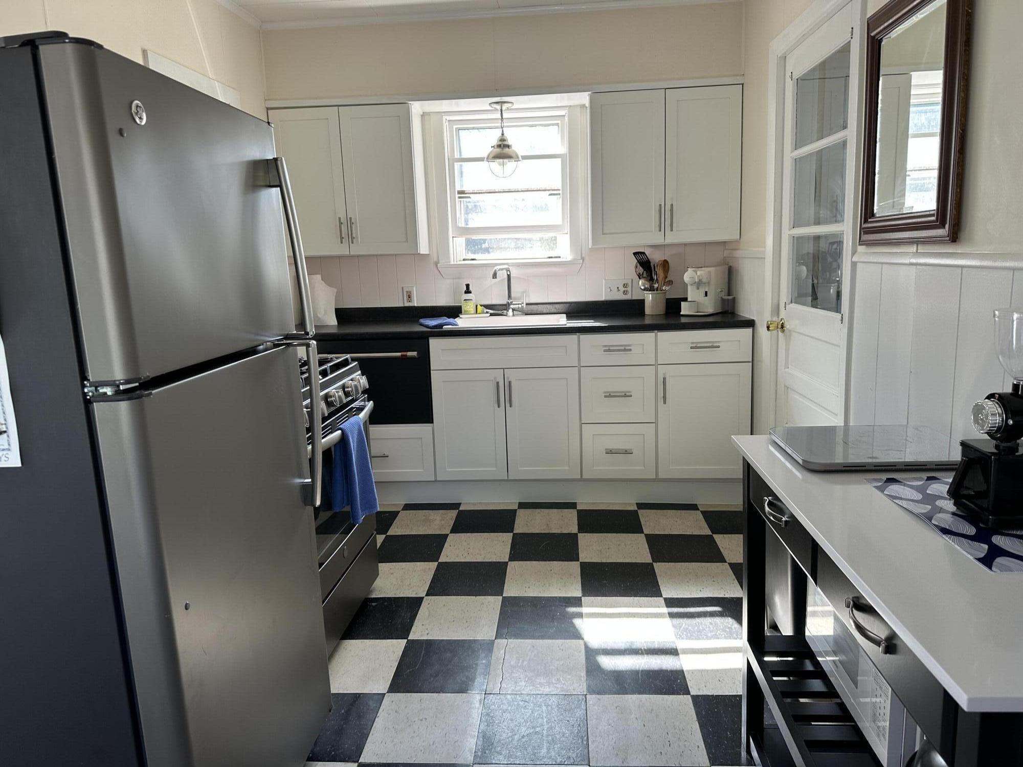 60 Main Street UNIT 1, Stonington, ME, 04681