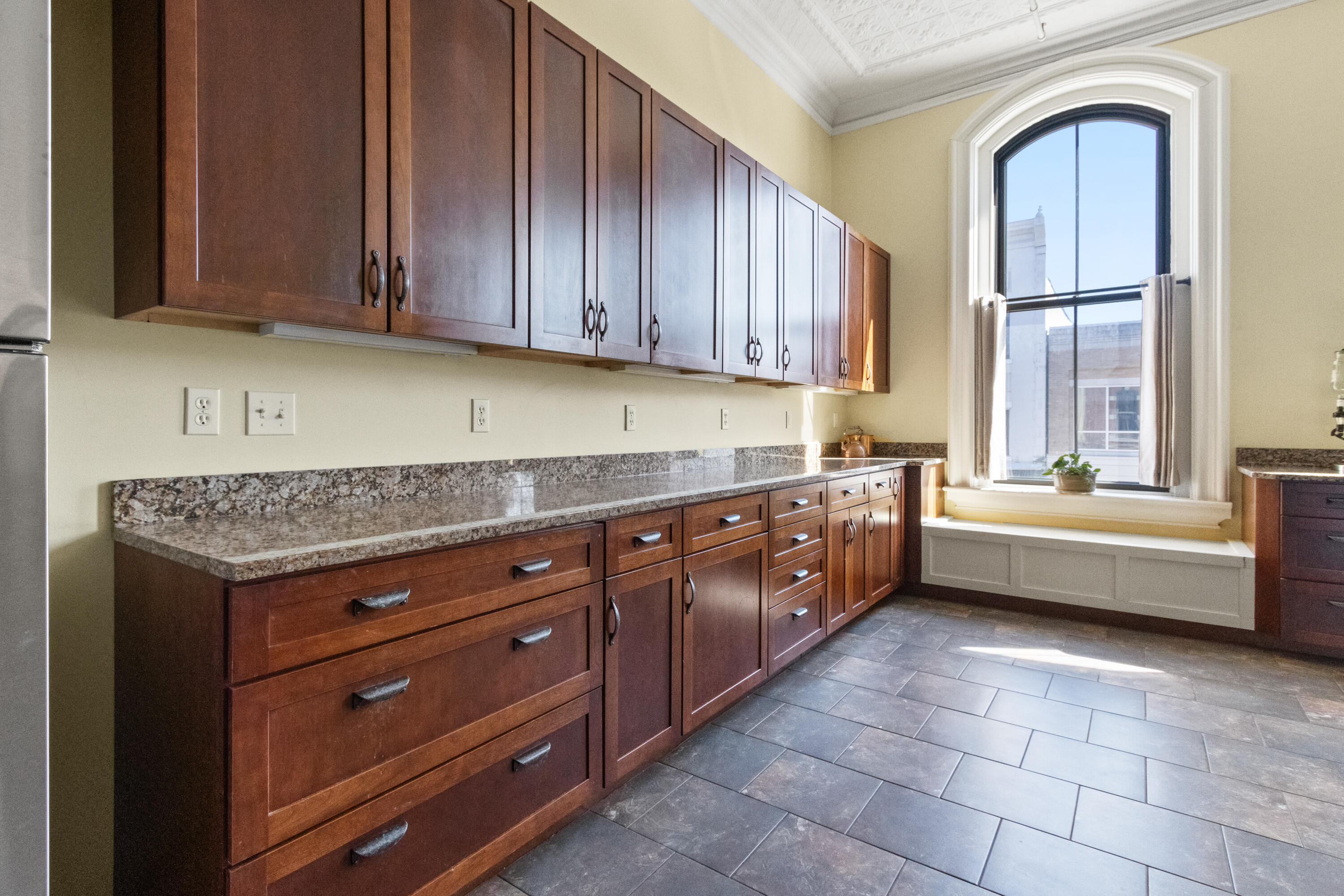 49 Lisbon Street UNIT 2, Lewiston, ME, 04240