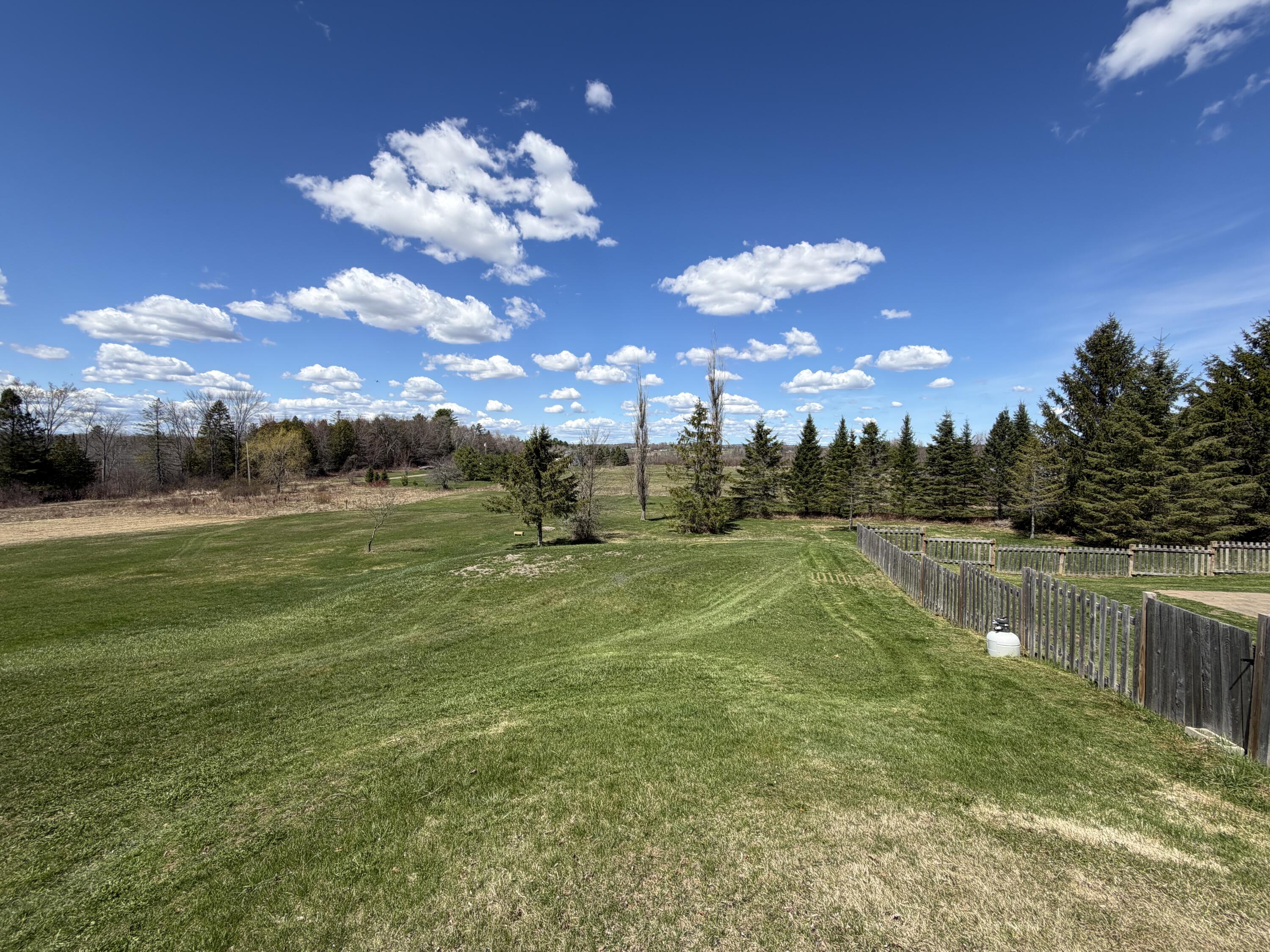 387 Exeter Road, Corinth, ME, 04427