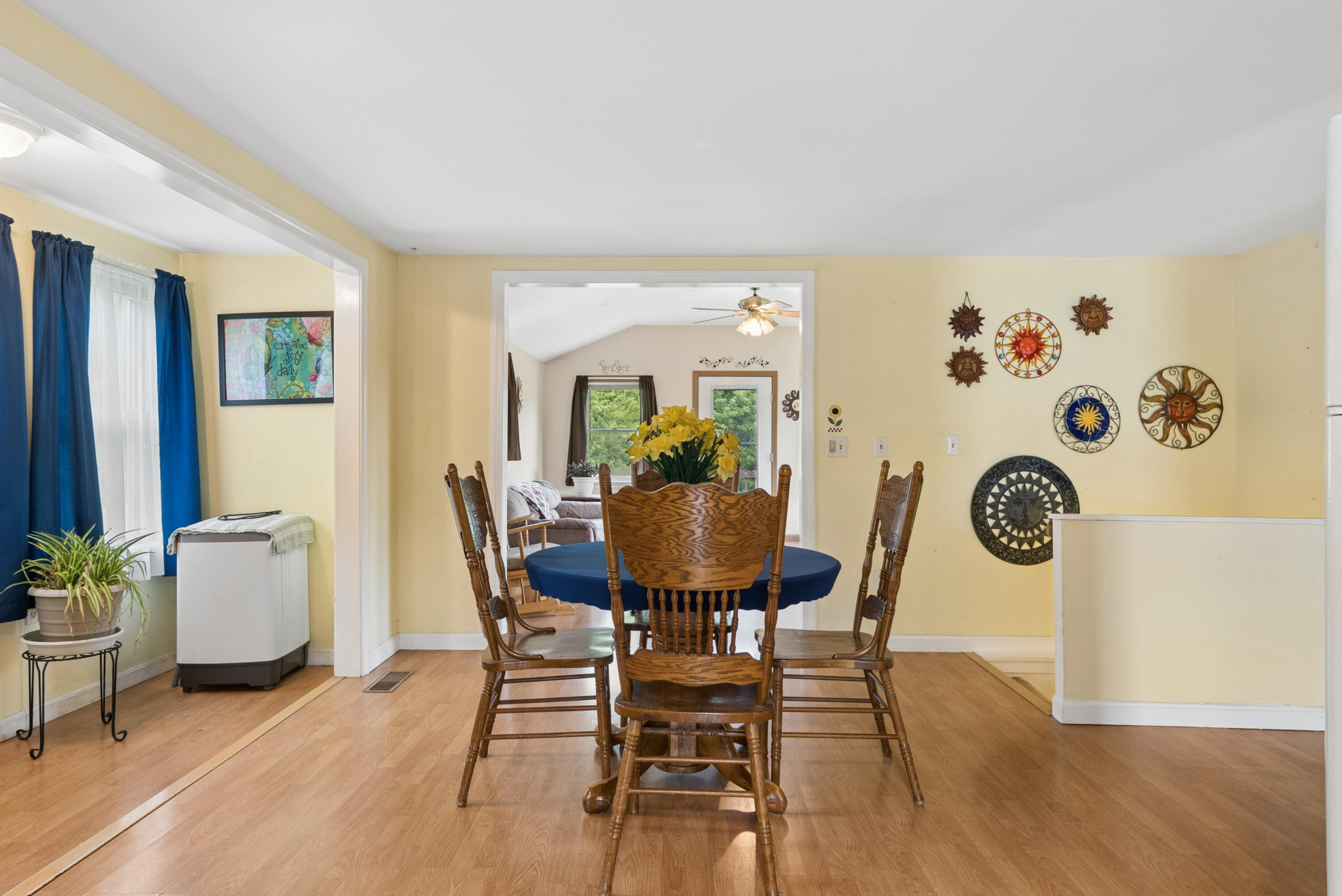 343 Luce Road, Readfield, ME 04355 DSC08426