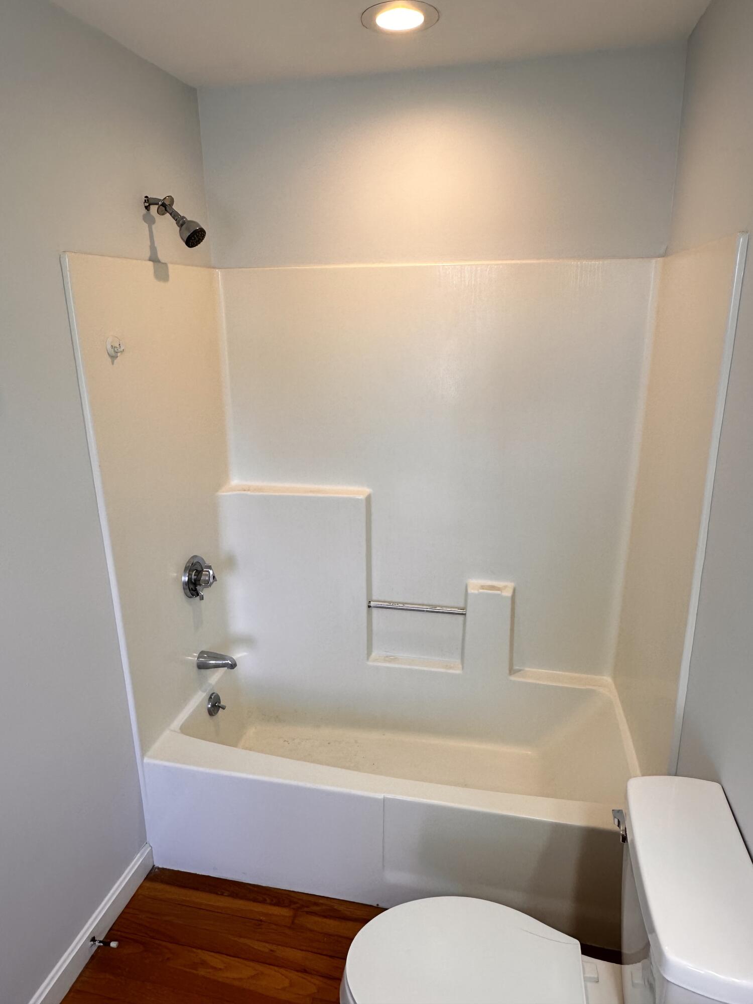 7 Robin Lane UNIT 2, Kittery, ME, 03904
