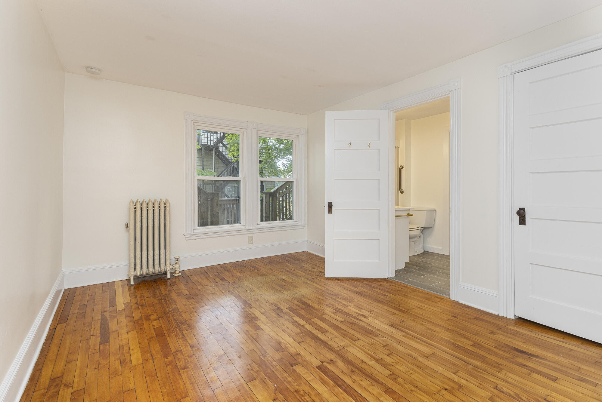 44 Warren Avenue, Cape Elizabeth, ME 04107 44 Warren Unit#1_18