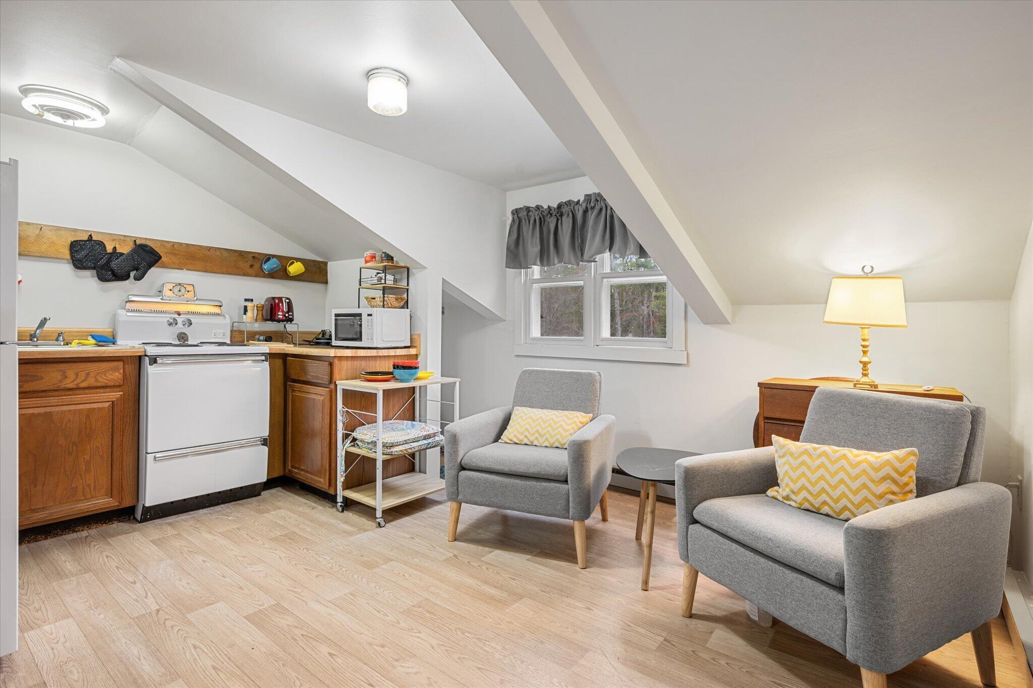 62 Bowden Point Road, Prospect, ME, 04981