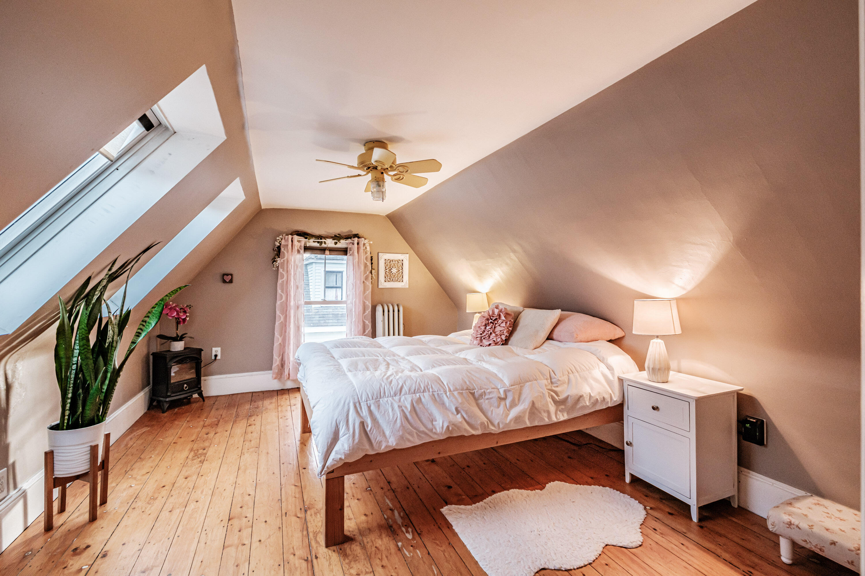 10 Whitehall Avenue, South Portland, ME, 04106