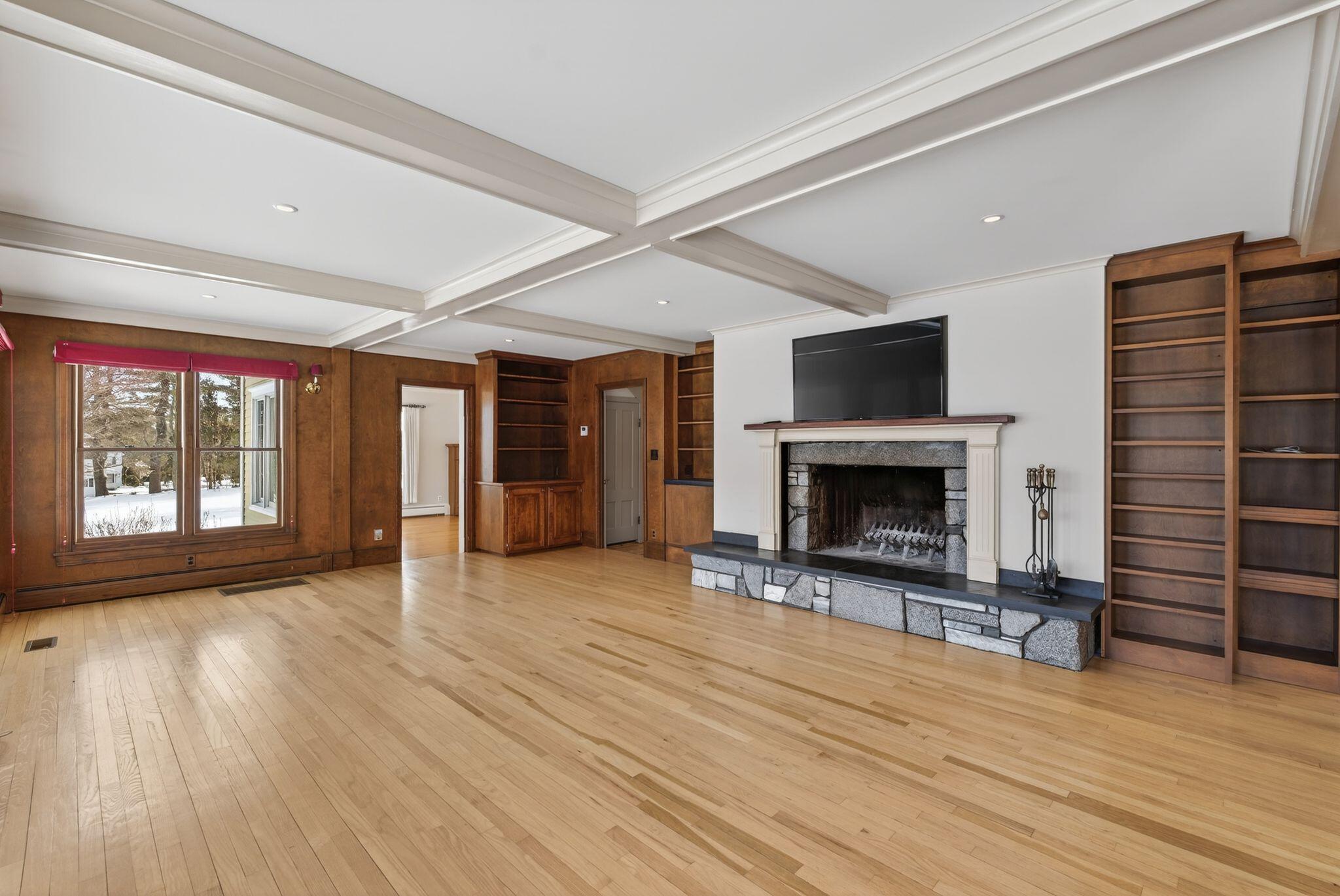 525 W Auburn Road, Auburn, ME, 04210