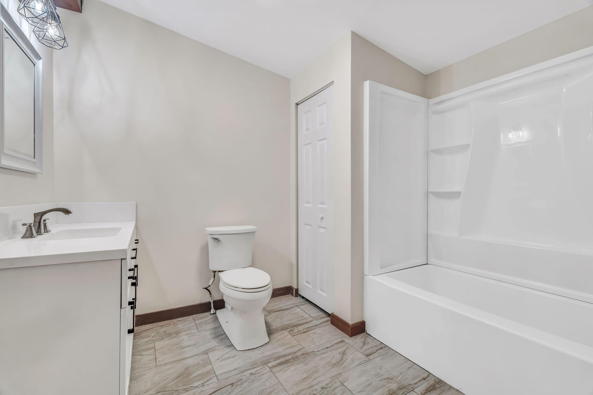 12 Rowell Road, Hampden, ME, 04444