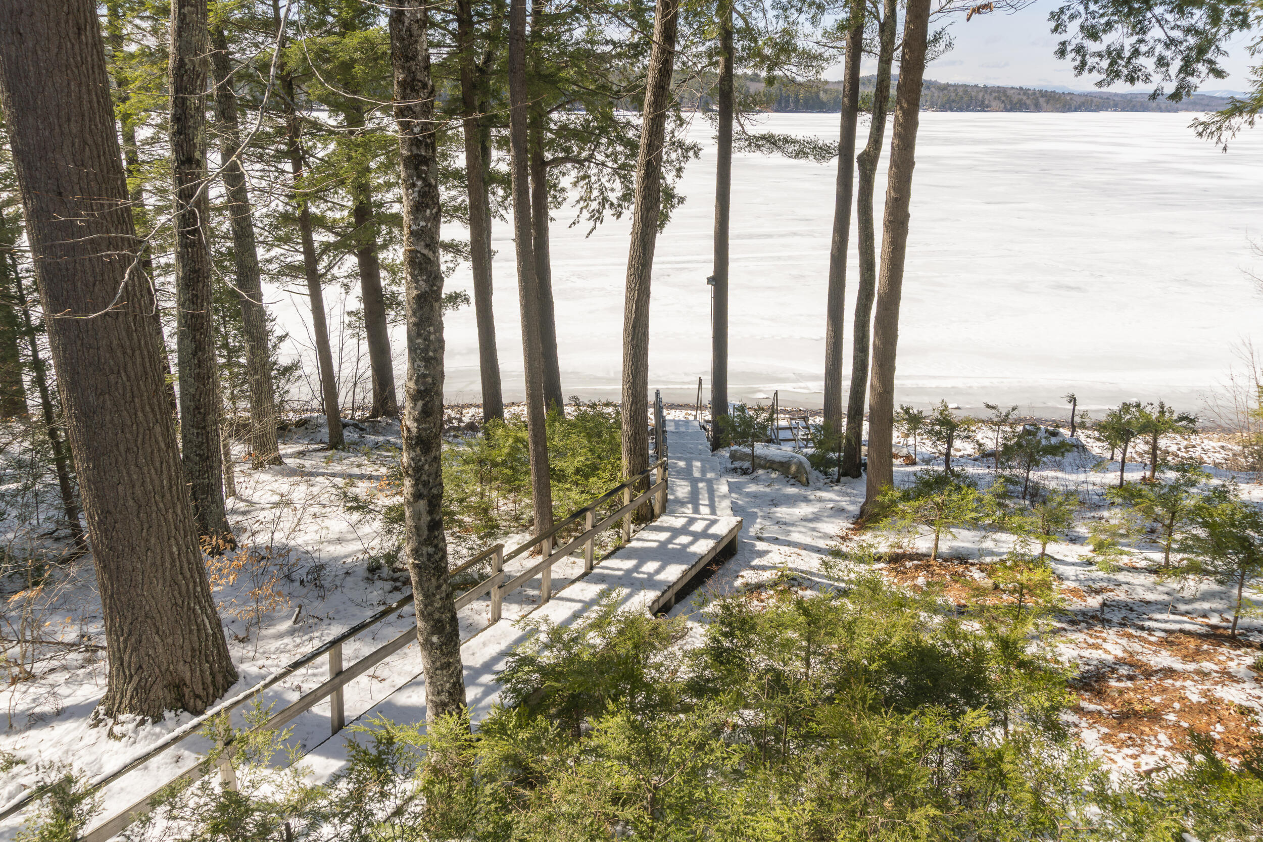 45 E Shore Drive, Harrison, ME, 04040