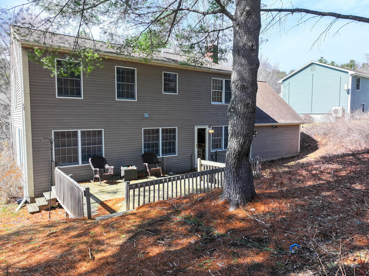 11 Kensington Terrace, Lewiston, ME, 04240