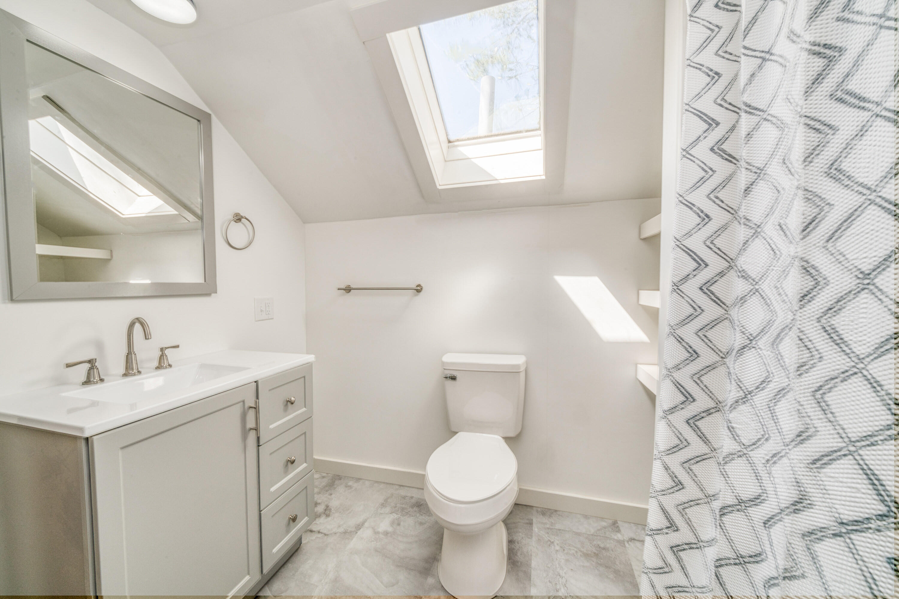 47 Main Road N, Hampden, ME, 04444
