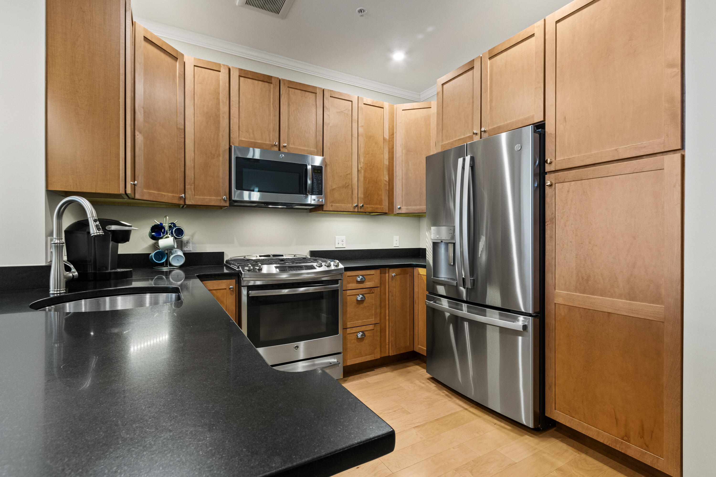 22 Hancock Street UNIT 303, Portland, ME, 04101