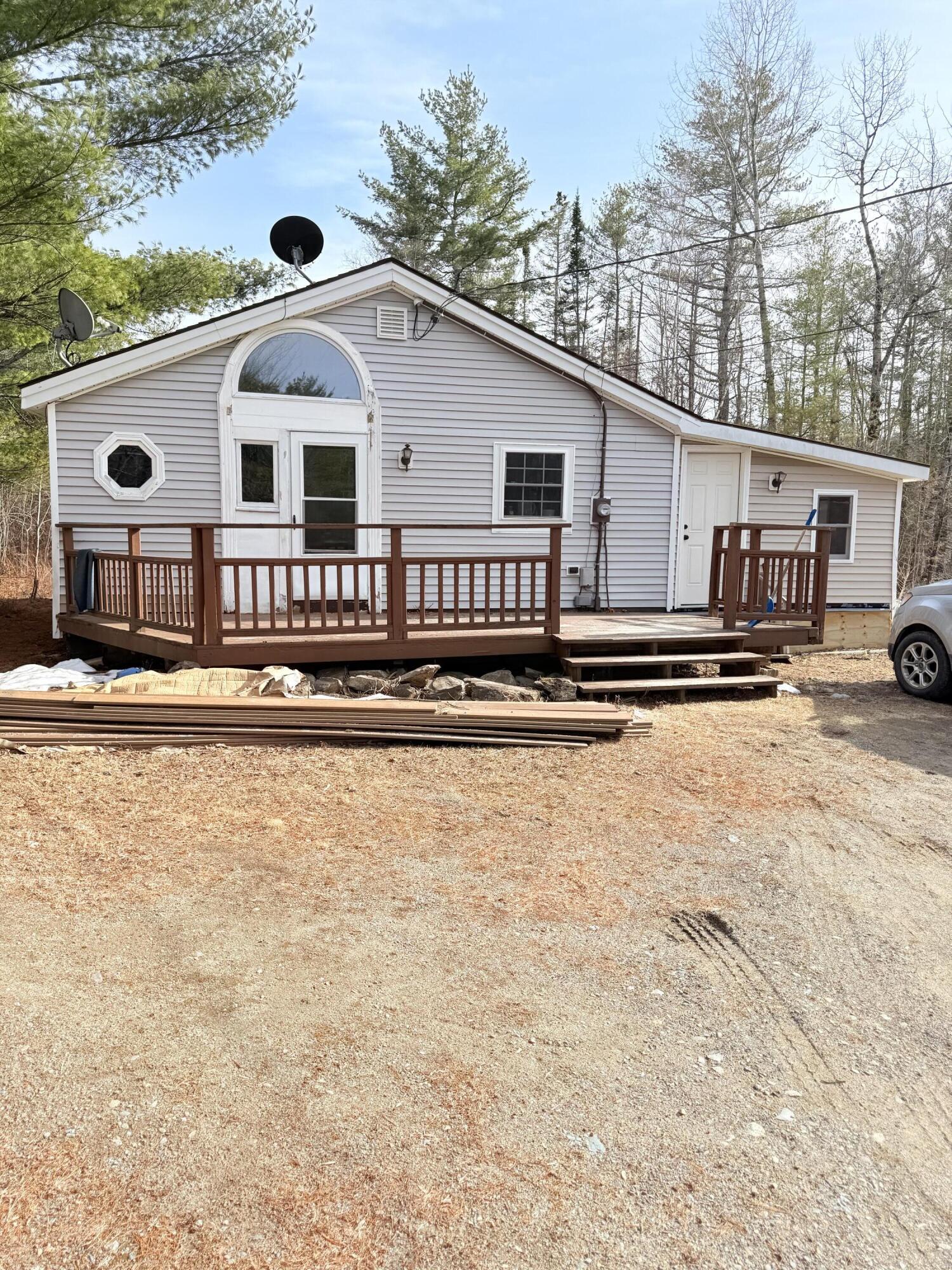 123 County Road, Milford, ME, 04461