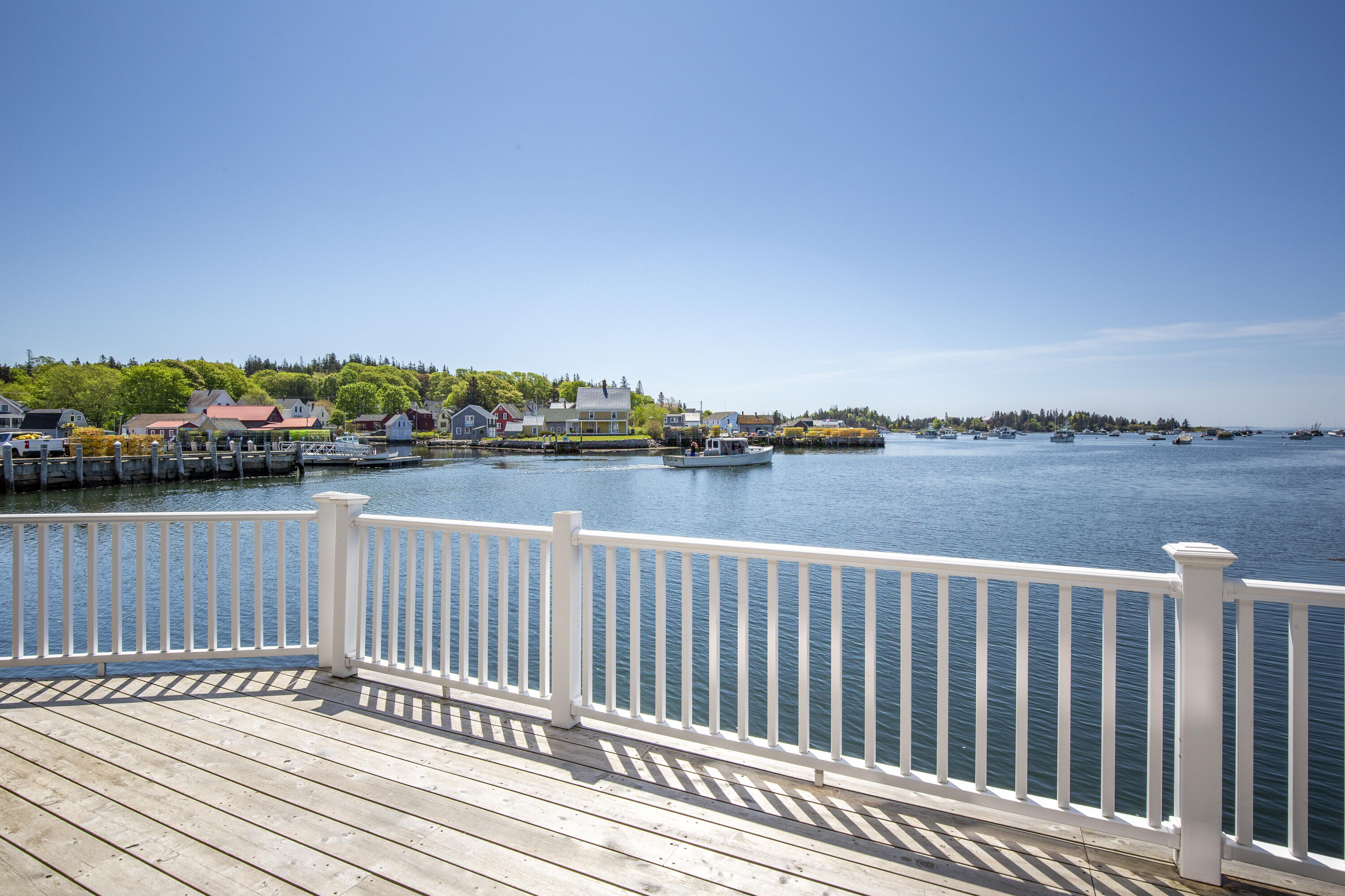 15 Main Street, Vinalhaven, ME, 04863