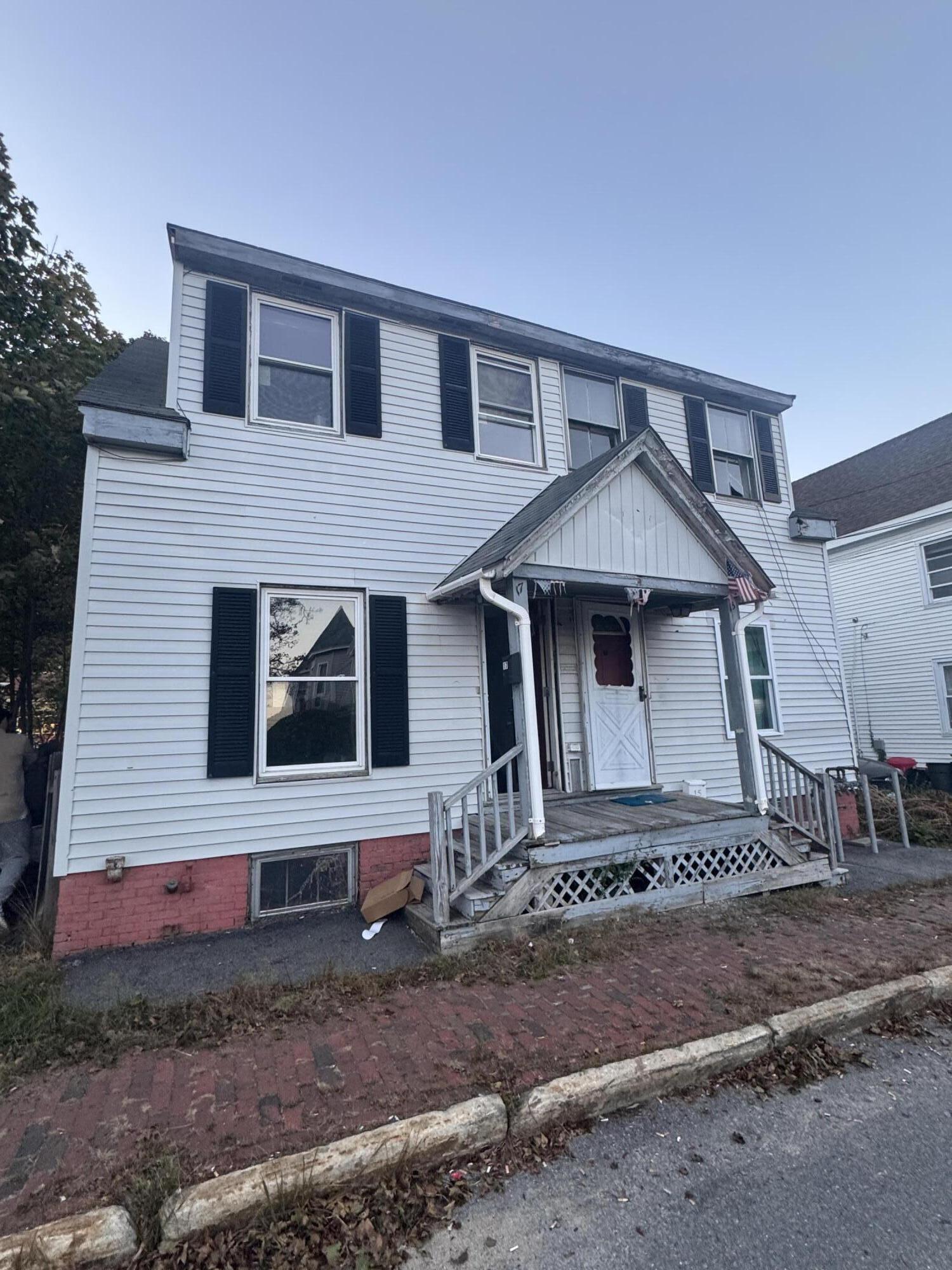15 Russell Street, Portland, ME 04102 IMG_2977