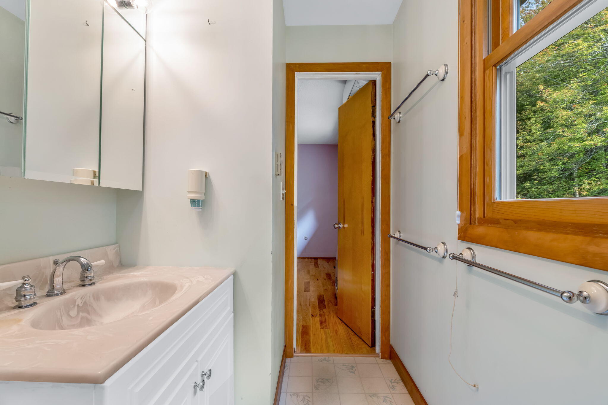 43 Baribeau Drive, Brunswick, ME 04011 42-web-or-mls-43-baribeau-dr