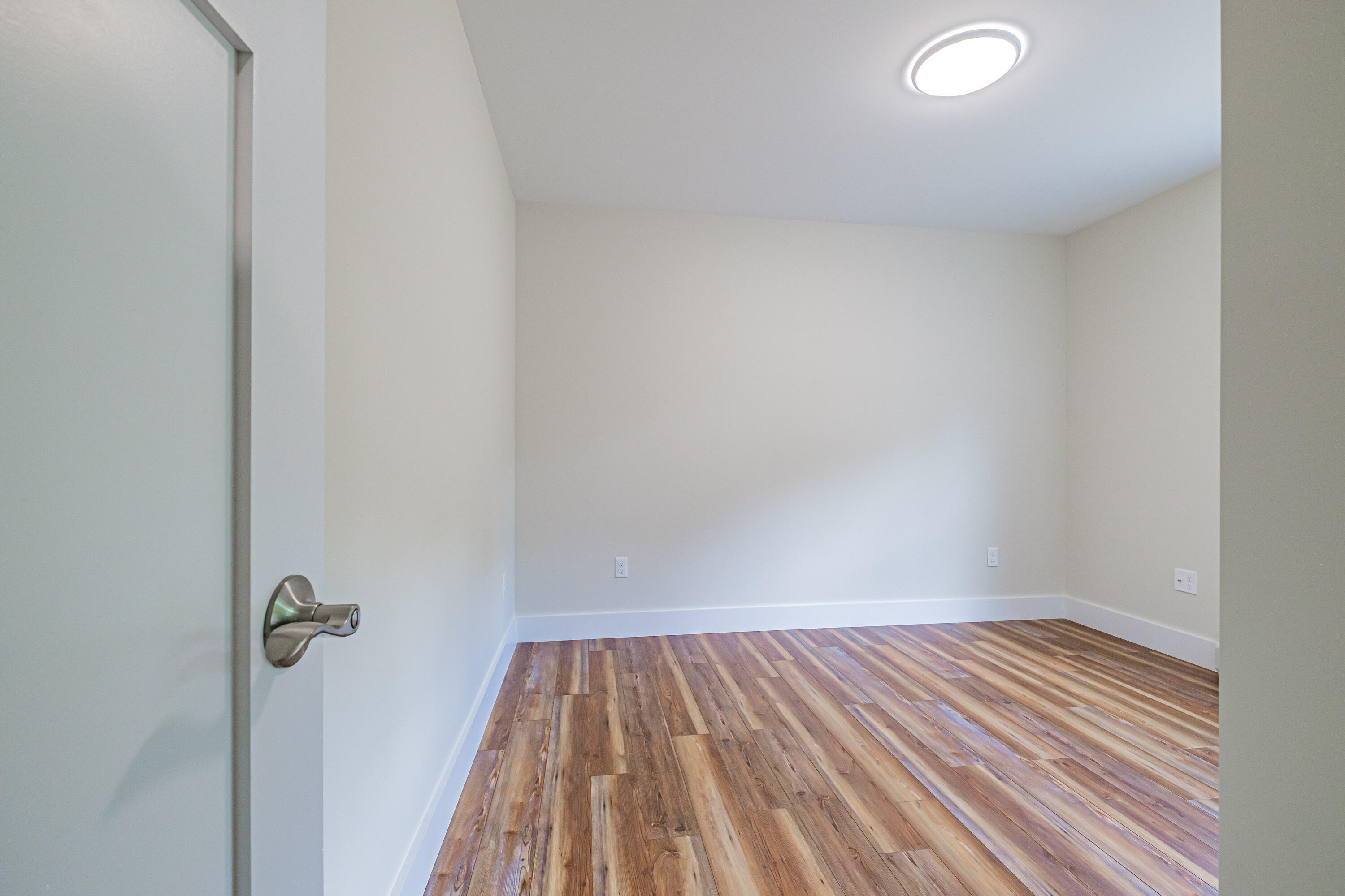 4 Lochview Drive, Lewiston, ME, 04240