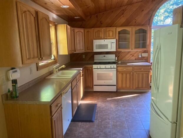 344 Crowell Hill Road, Vassalboro, ME 04989 Kitchen
