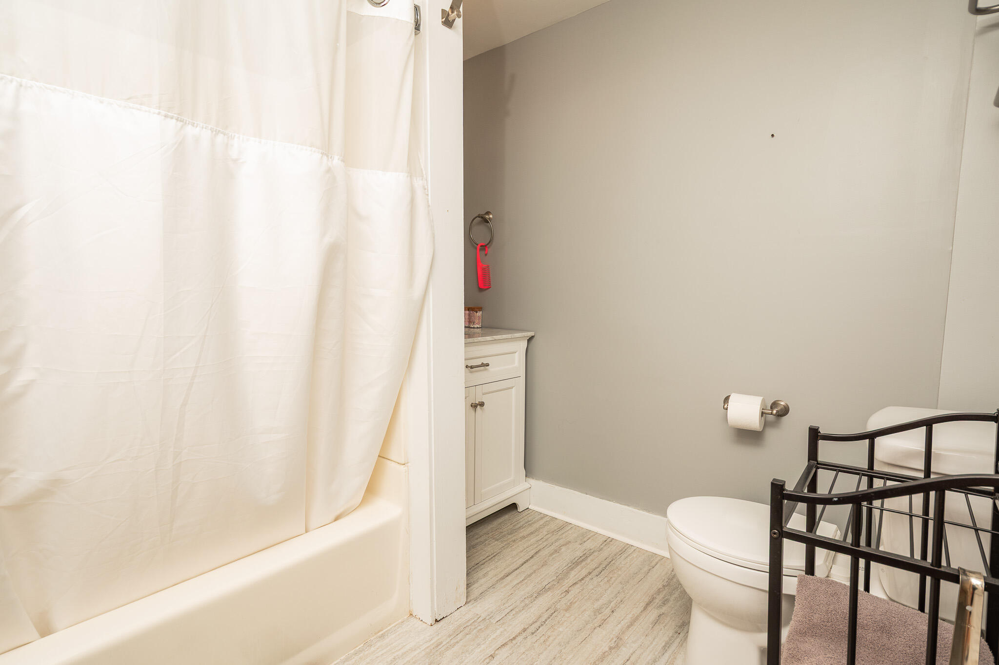 947 W Main Street, Dover-foxcroft, ME, 04426