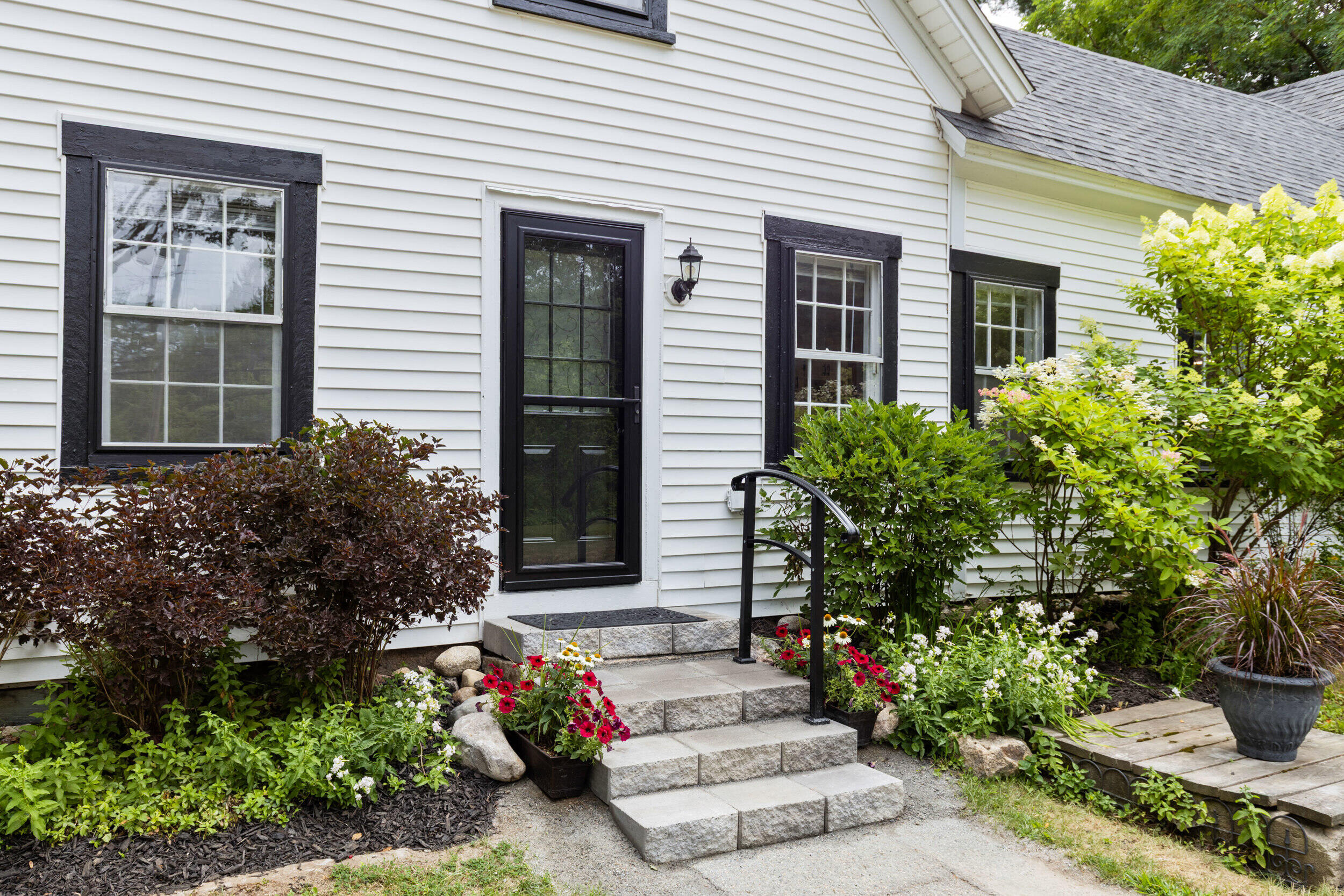 293 Bridge Street, Newfield, ME 04095 Entry