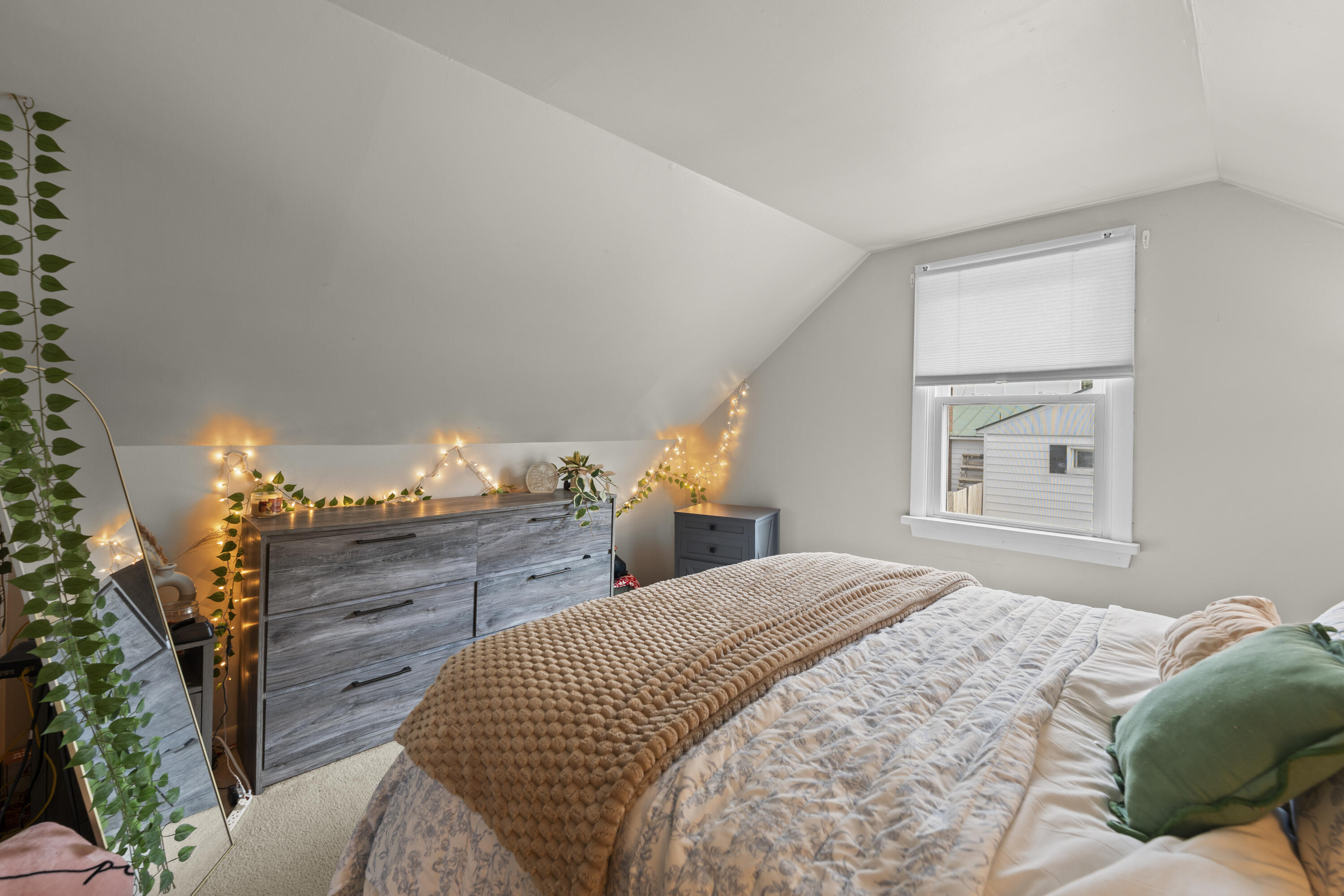 26 Clark Street, Randolph, ME 04346 27