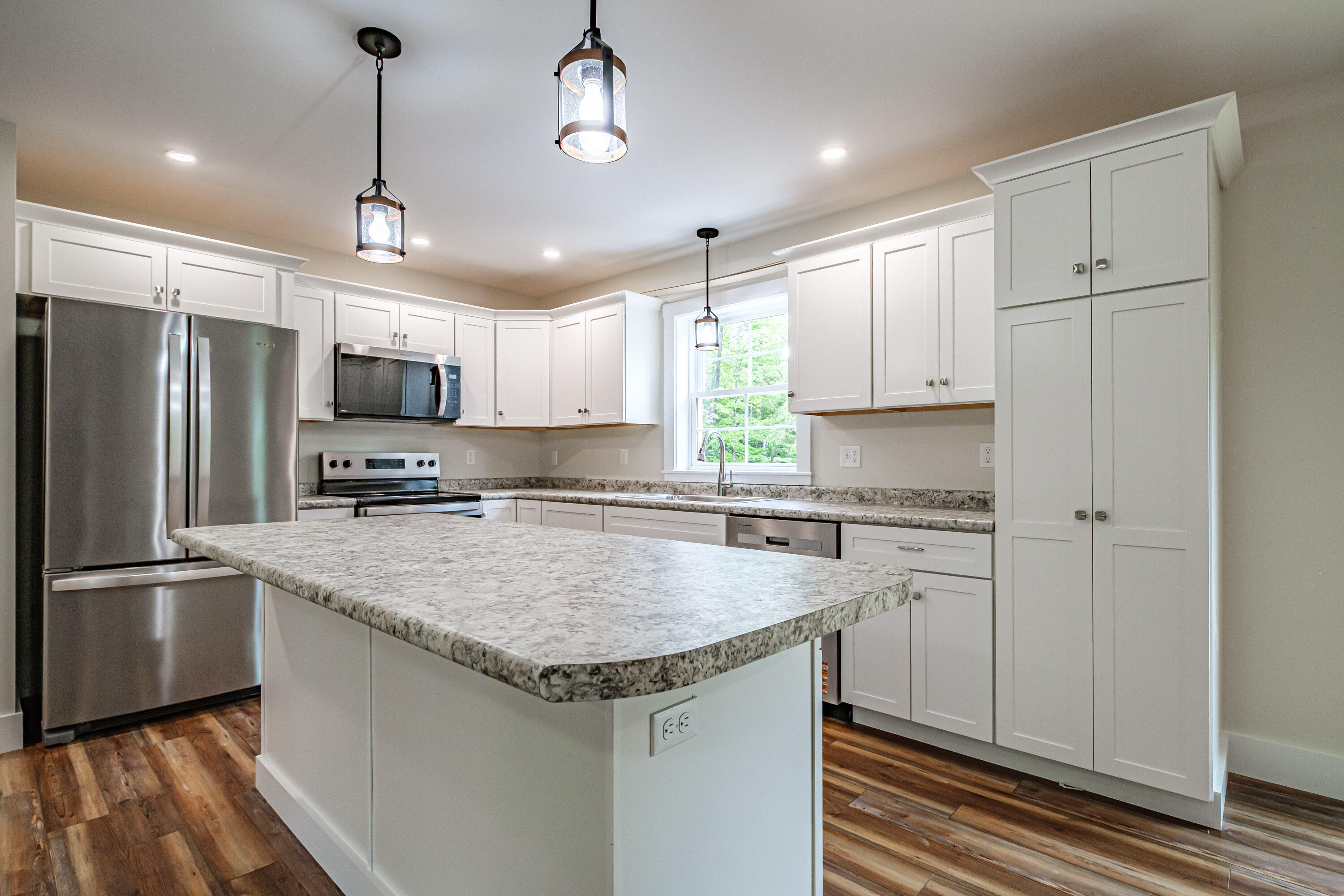 4 Lochview Drive, Lewiston, ME, 04240