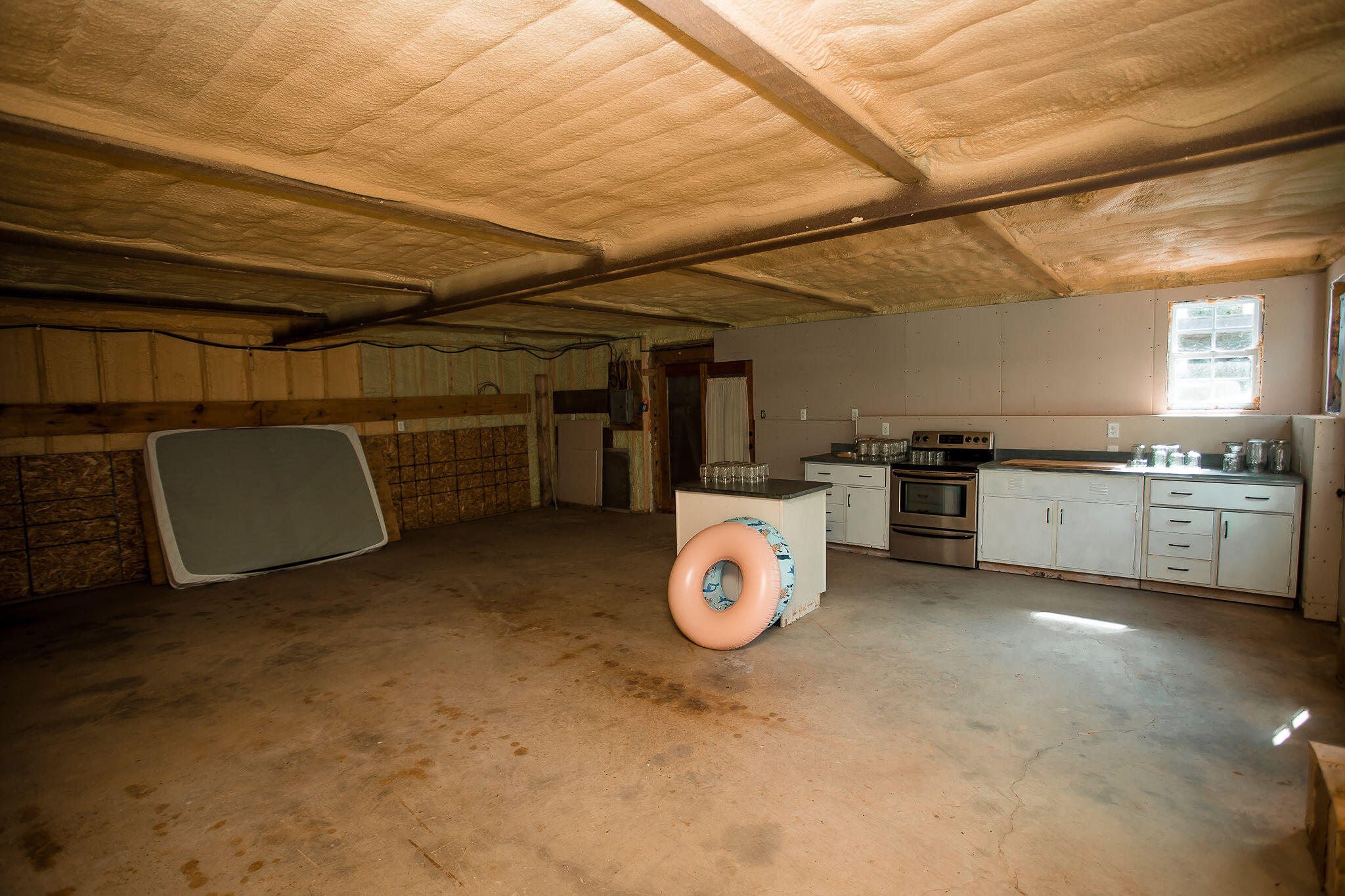 1922 Roxbury Road, Roxbury, ME, 04275