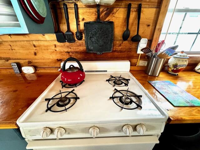 Lot 4 Otter Pond Road, Mayfield Twp, ME, 04942