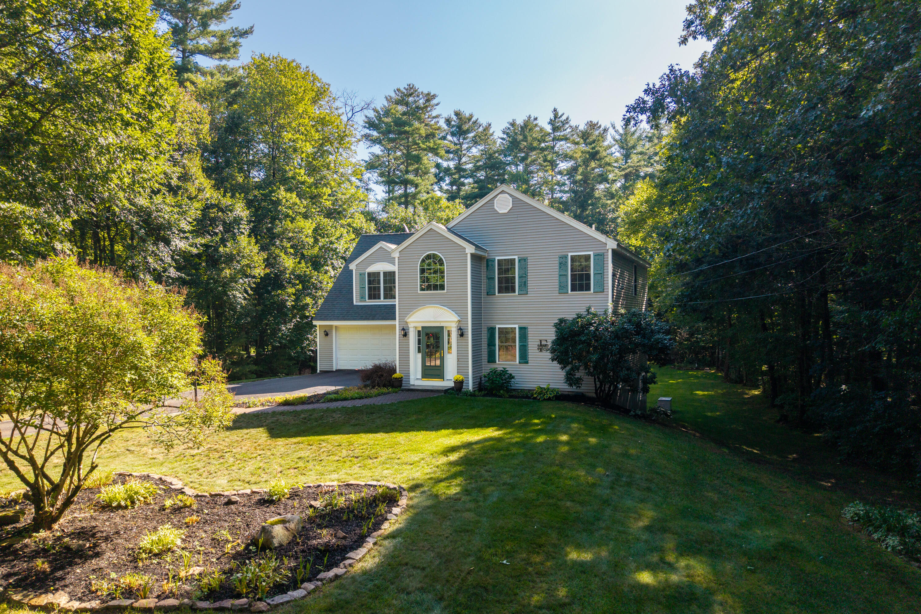 Photo of 14 Thurrell Road South Berwick ME 03908