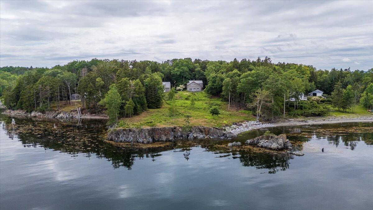 391 Main Road, Islesboro, ME, 04848