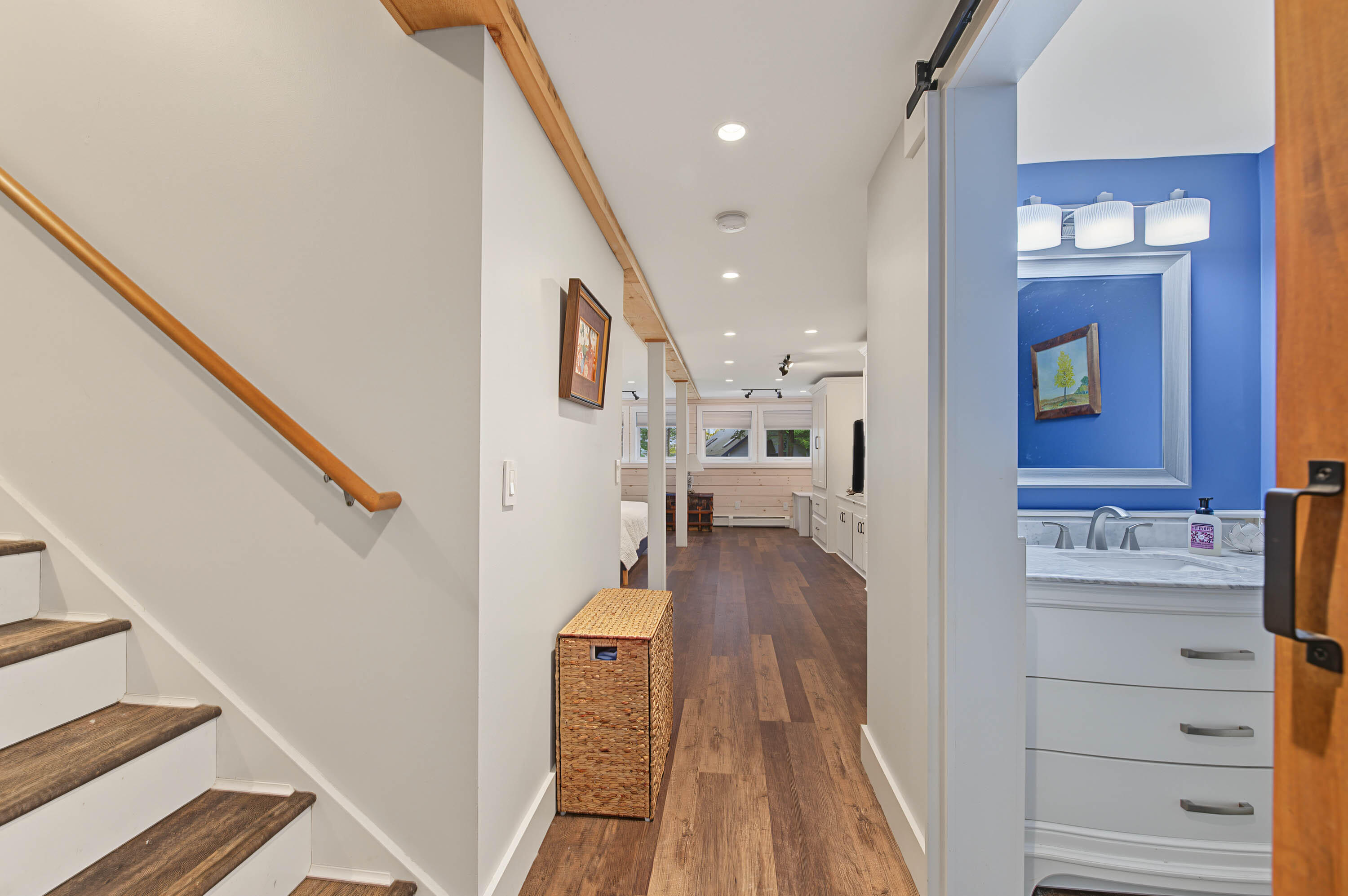 203 Mountain View Road