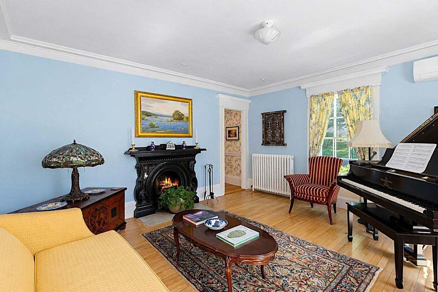 22 High Street, Camden, ME, 04843