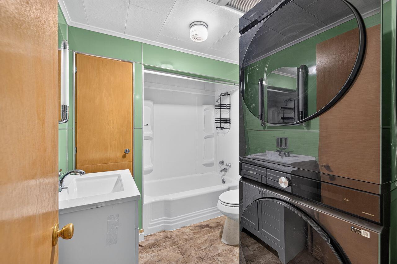 7 Bateman Street, Sanford, ME 04073 3G0A0299