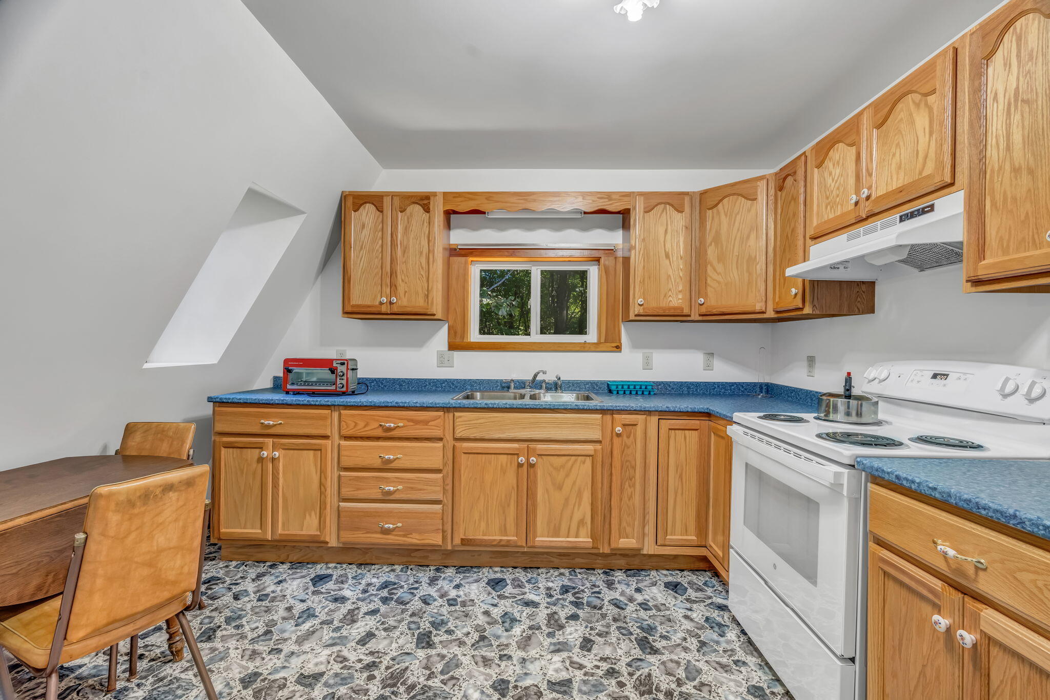 28 Main Street Hill, Dexter, ME, 04930