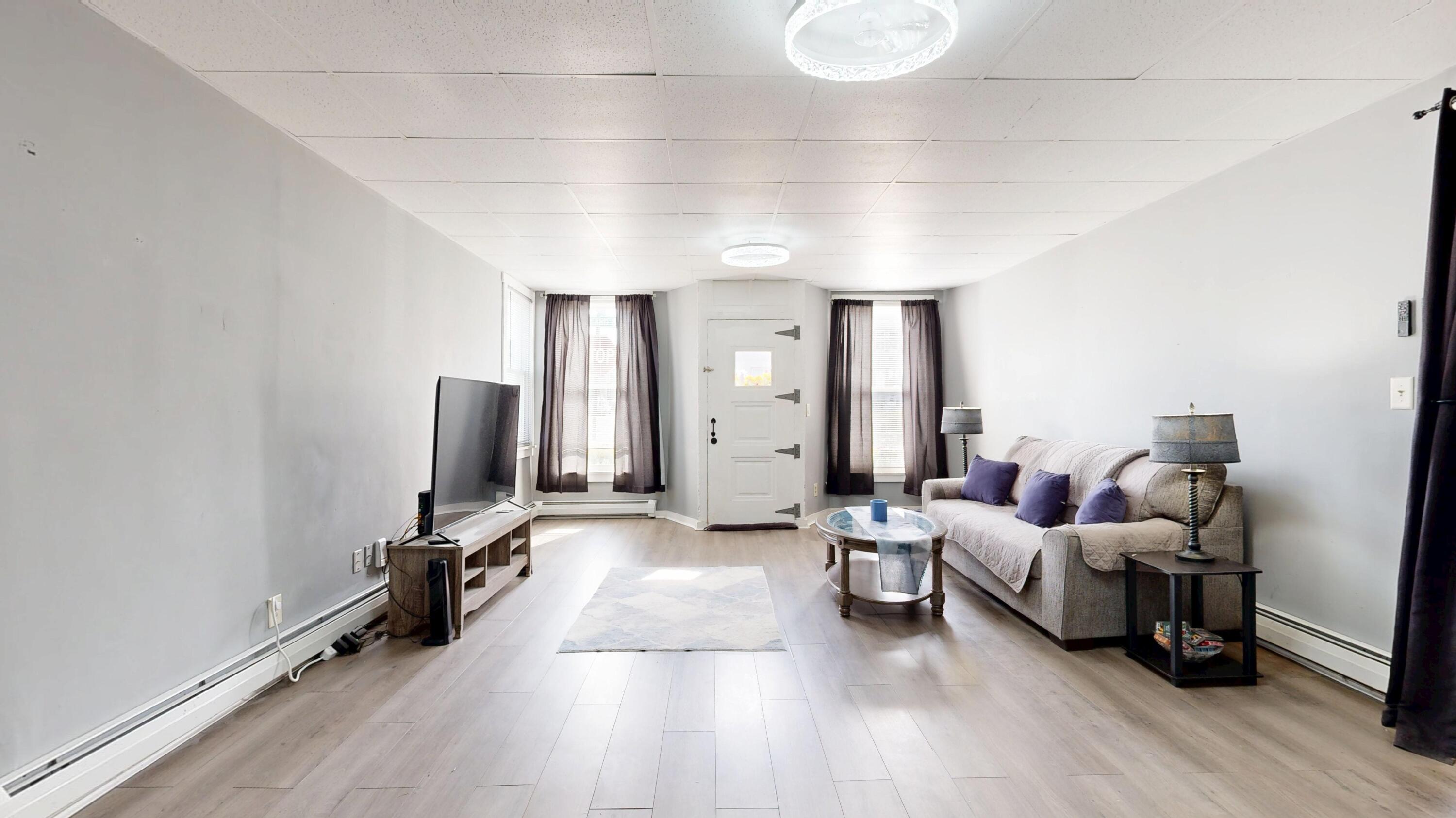 26 Holland Street, Lewiston, ME, 04240